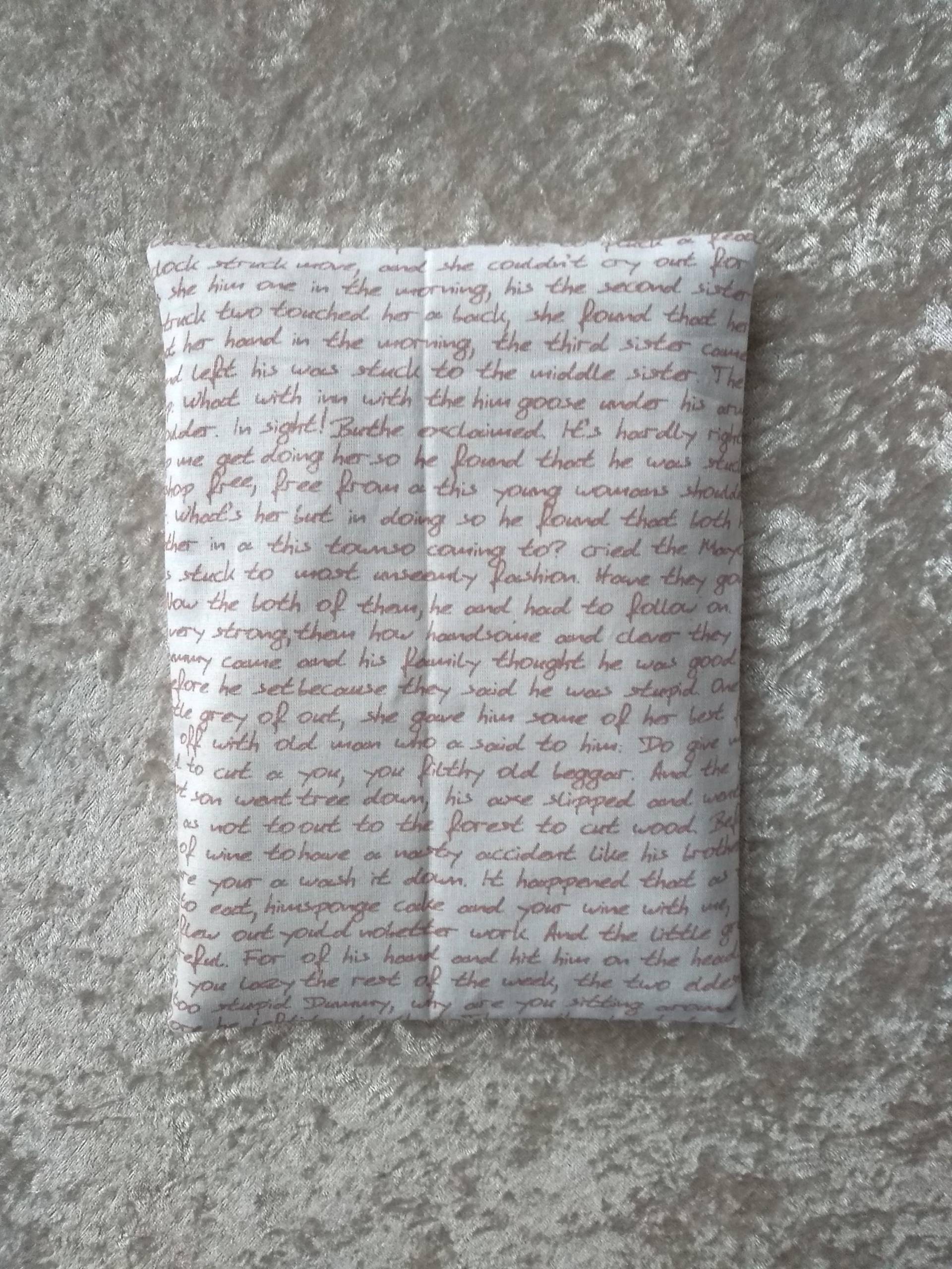 Wärmekissen, Schrift, Weiß Wärmekissen, Schrift, Weiß von Etsy - KleineWohlmanufaktur