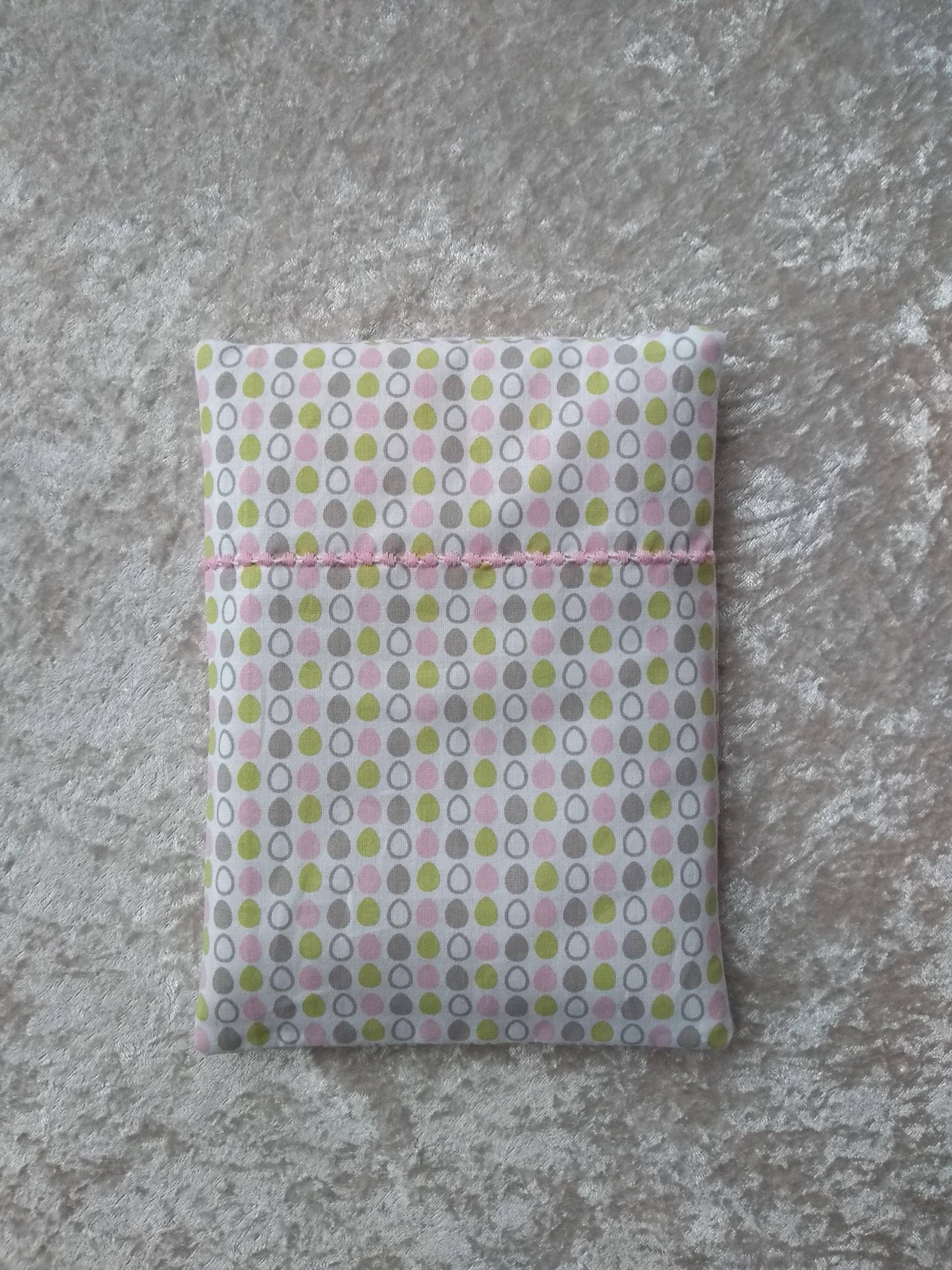 Wärmekissen, Tropfen, Weiß-Bunt Wärmekissen, Tropfen, Weiß-Bunt von Etsy - KleineWohlmanufaktur