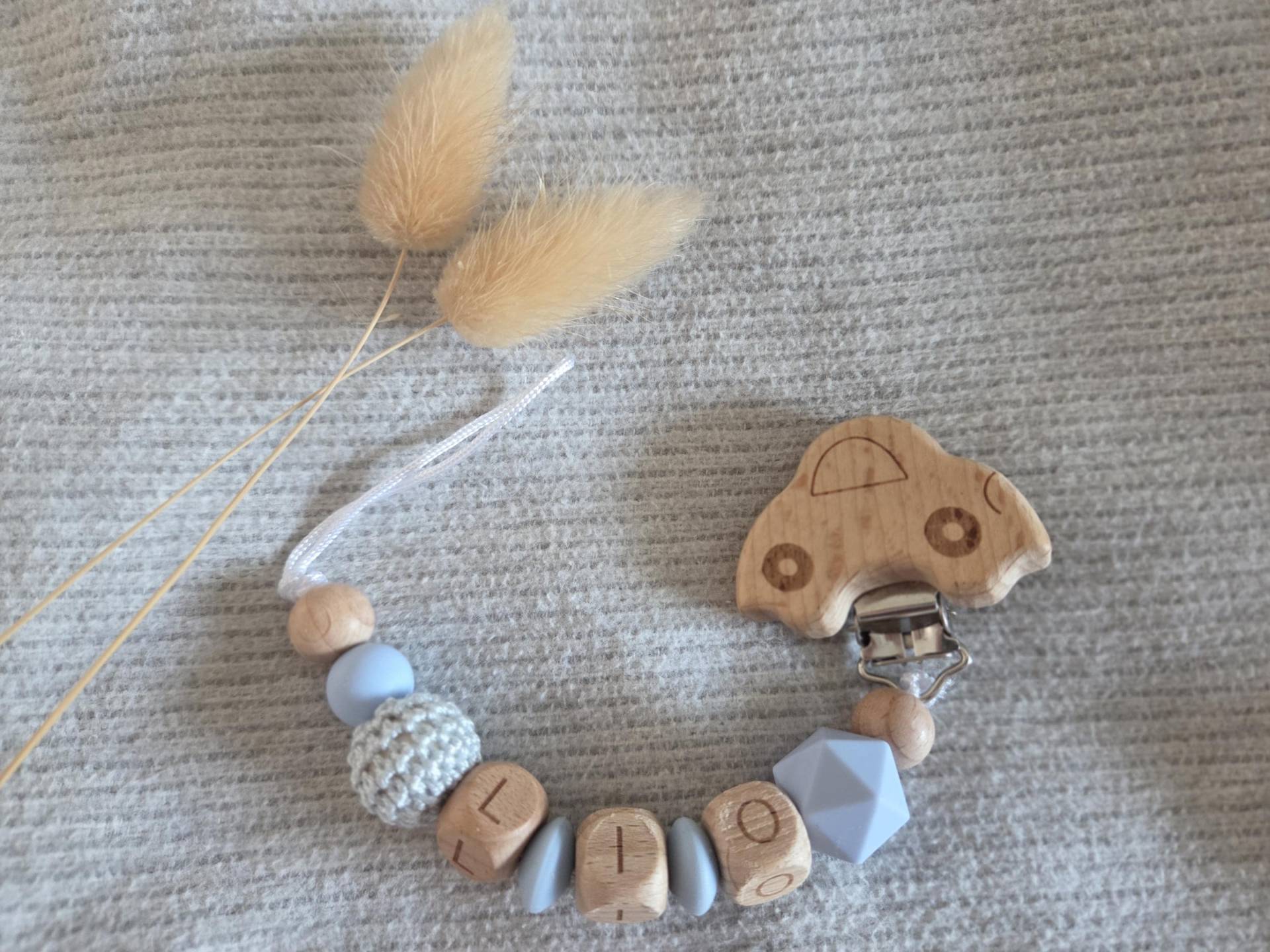 Schnullerkette Mit Namen | Personalisiert Jungen Mädchen Blau Holz Geschenk Geburt Taufe von Etsy - KleineWunderwelt25