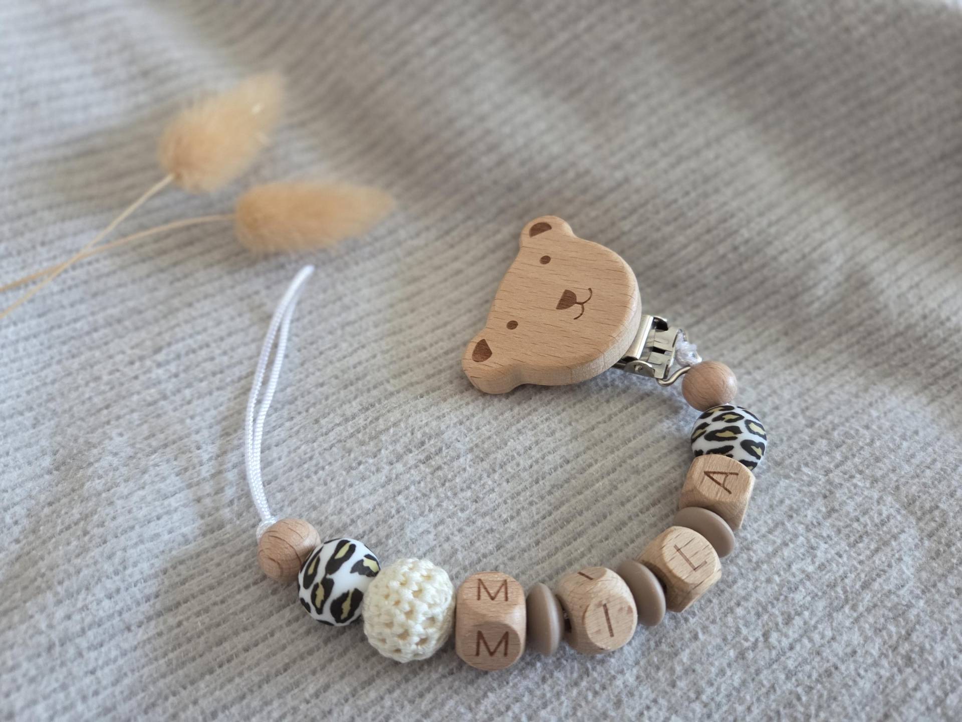 Schnullerkette Mit Namen | Personalisiert Mädchen Jungen Leo Holz Geschenk Geburt Taufe von Etsy - KleineWunderwelt25