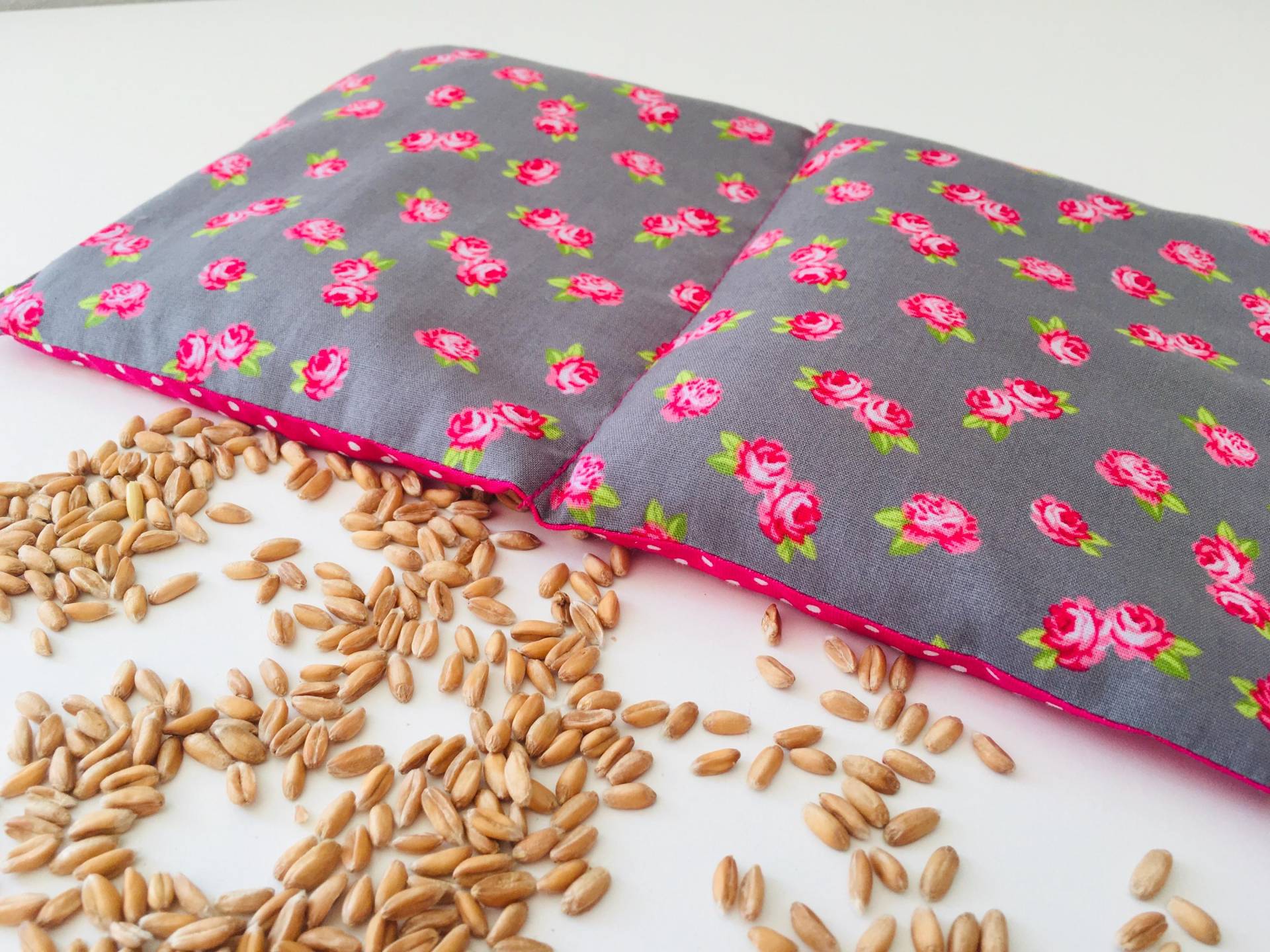 Körnerkissen, Wärmekissen Gr.m " Rosa" Körnerkissen, Wärmekissen Gr.m " Rosa" von Etsy - KleinesAtelier