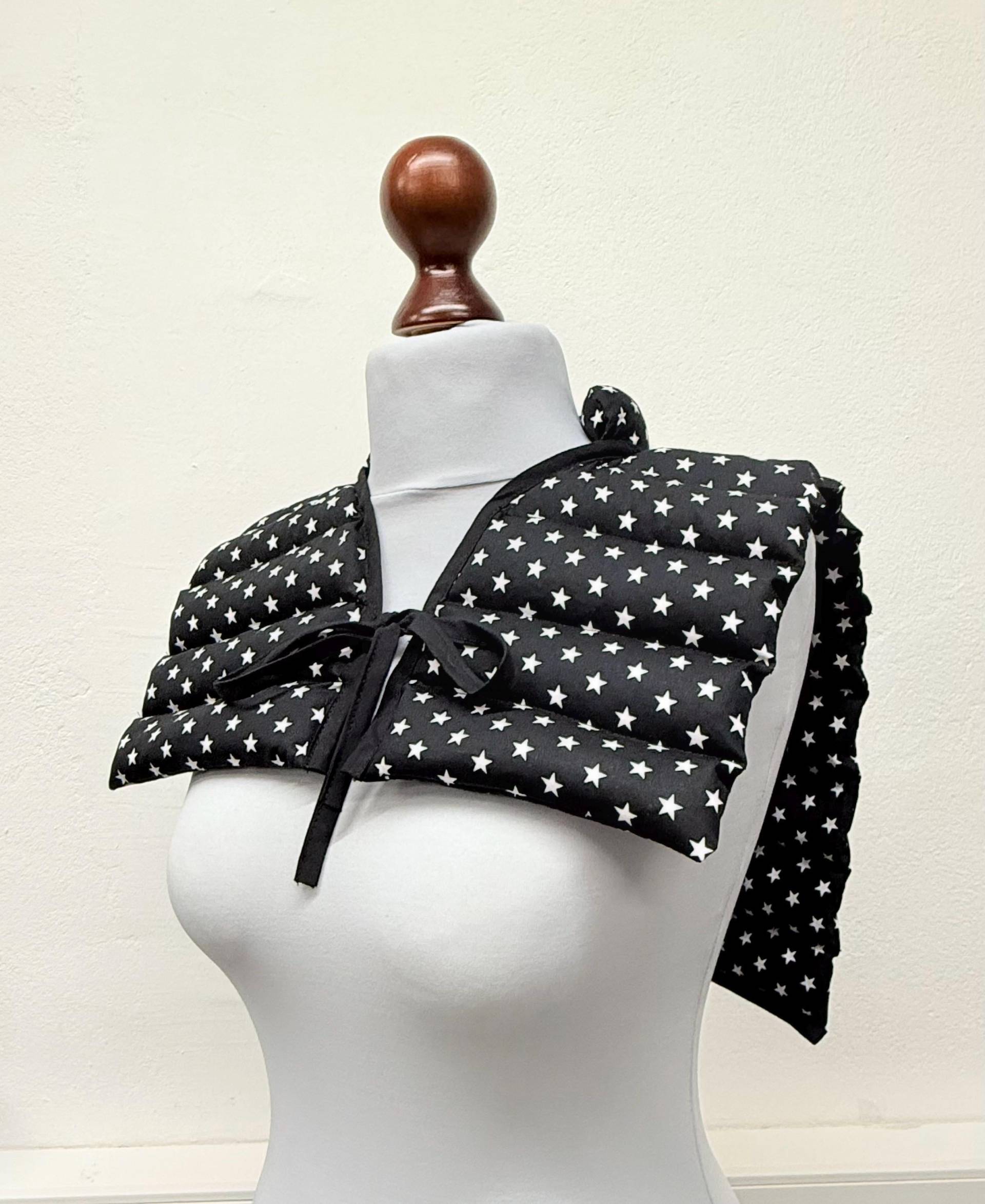 xxl Nackenkissen - Wärmekissen " Schwarz /sterne" von Etsy - KleinesAtelier