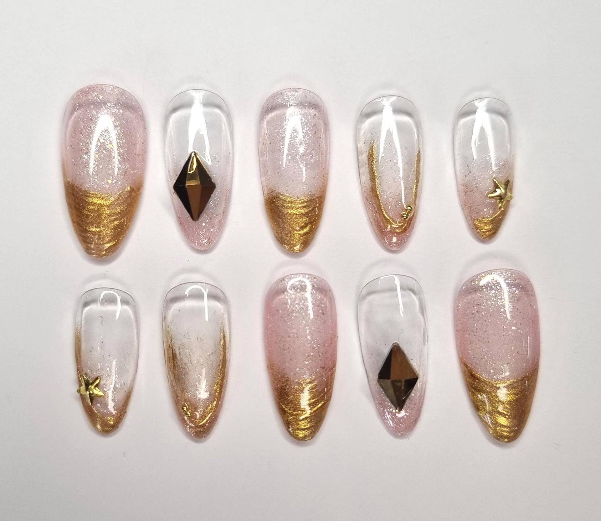 Handgemachte Press-On Nägel | Wiederverwendbare Fake Nails Maßanfertigung Nageldesign Nach Wunsch Gold Rosé Handgemachte Press-On Nägel | Wiederverwendbare Fake Nails Maßanfertigung Nageldesign Nach Wunsch Gold Rosé von Etsy - KlimBimbySophie