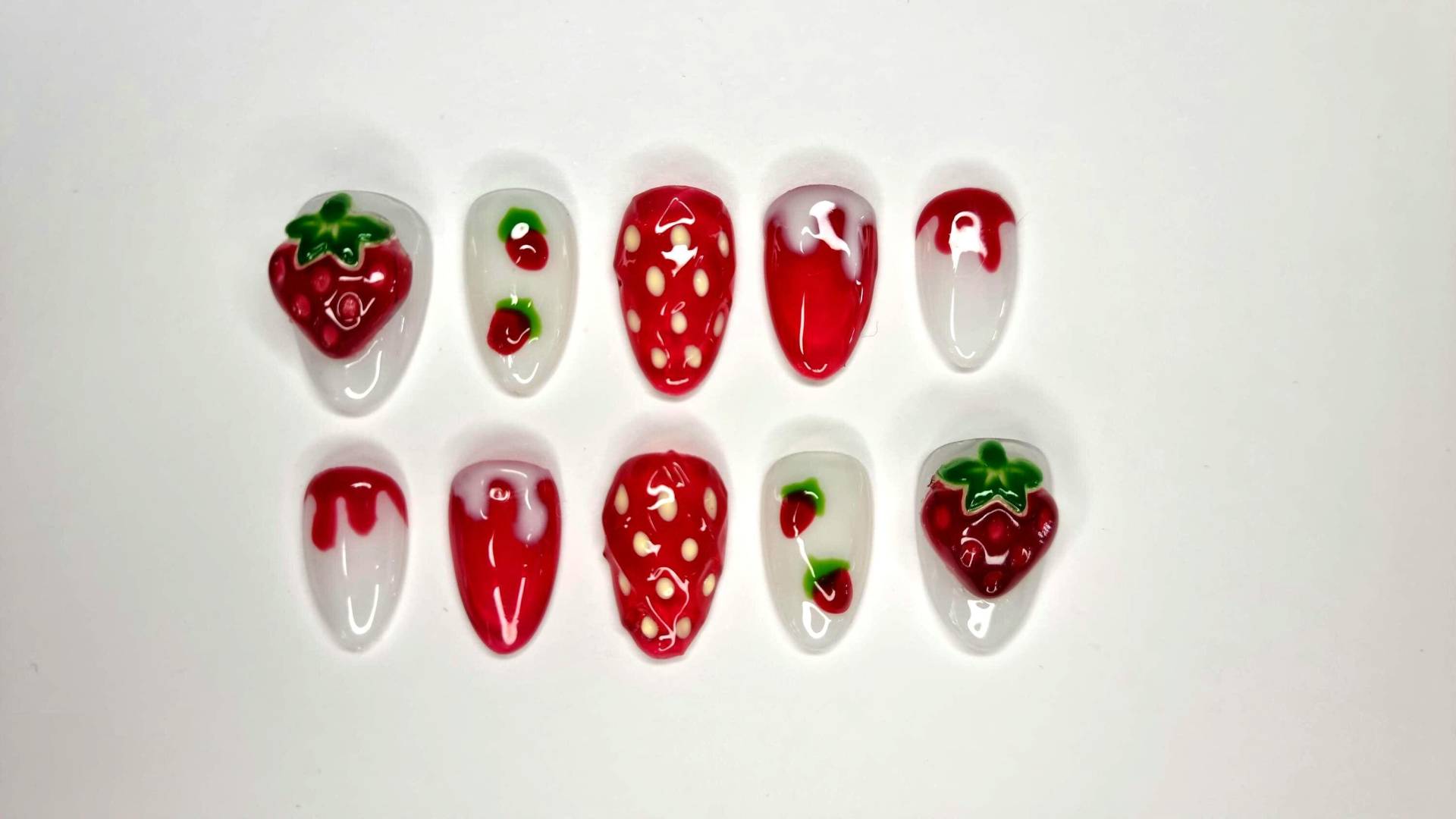 Handgemachte Press-On Nägel | Wiederverwendbare Fake Nails Maßanfertigung Nageldesign Nach Wunsch Strawberry Love Handgemachte Press-On Nägel | Wiederverwendbare Fake Nails Maßanfertigung Nageldesign Nach Wunsch Strawberry Love von Etsy - KlimBimbySophie
