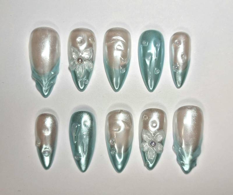 Handgemachte Press-On Nägel | Wiederverwendbare Fake Nails Maßanfertigung Nageldesign Nach Wunsch Waterdrops von Etsy - KlimBimbySophie
