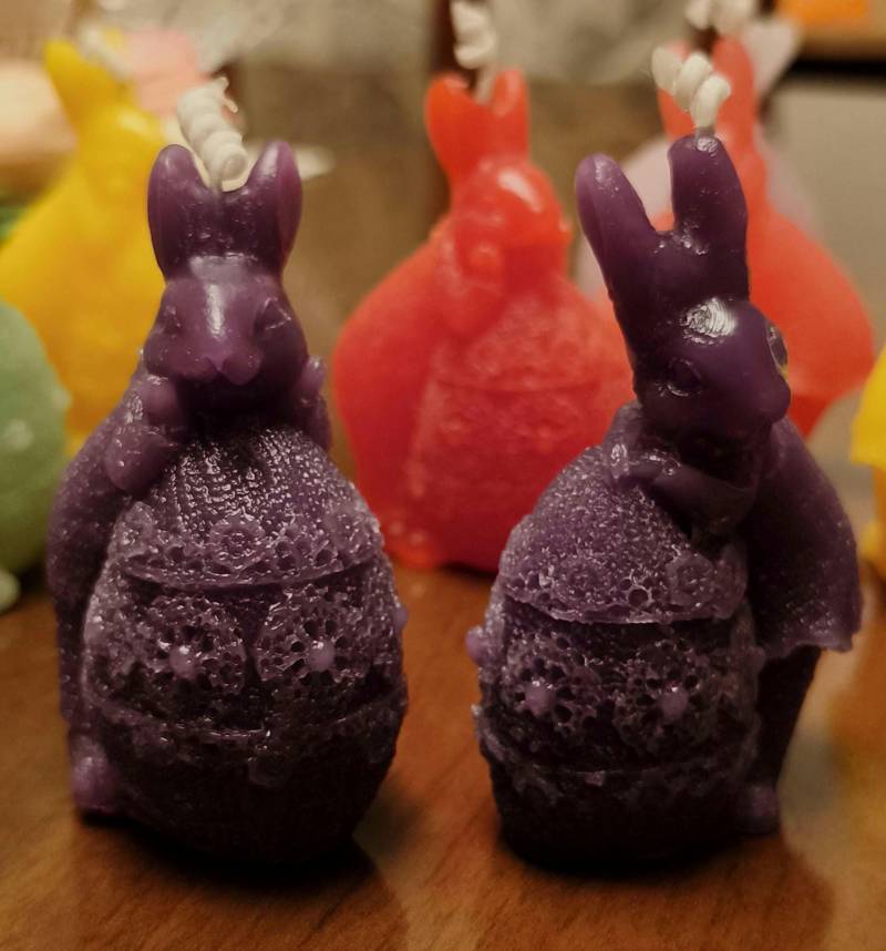 Duftkerze Osterhase Pärchen Mit Ei, Auch Einzeln. Osterdekoration. Osterhäschen, Osterei, Reichhaltig Verziert. Aromakerze. Aromatherapie von Etsy - Knotenfaszination