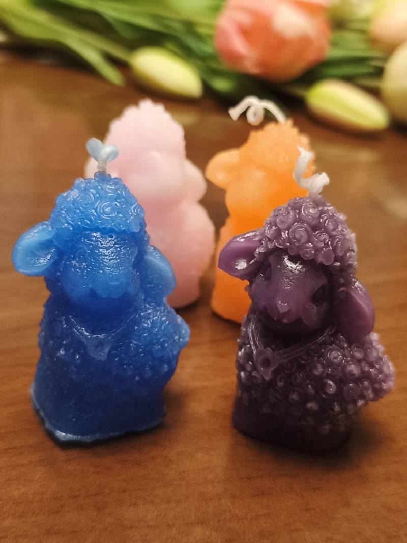 Duftkerze in Osterschäfchen-Design. Osterdekoration. Aromakerzen. Aromatherapie. Tischdekoration Duftkerze in Osterschäfchen-Design. Osterdekoration. Aromakerzen. Aromatherapie. Tischdekoration von Etsy - Knotenfaszination