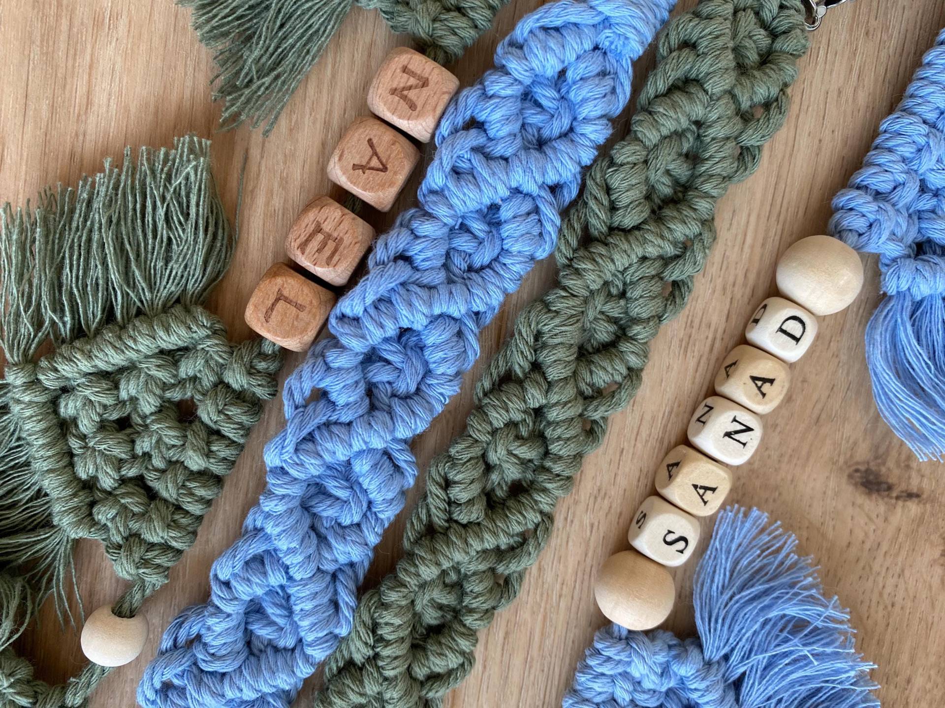 Schnullerkette Und Kinderwagenkette Im Bohostil von Etsy - KnotsAndMorebyS