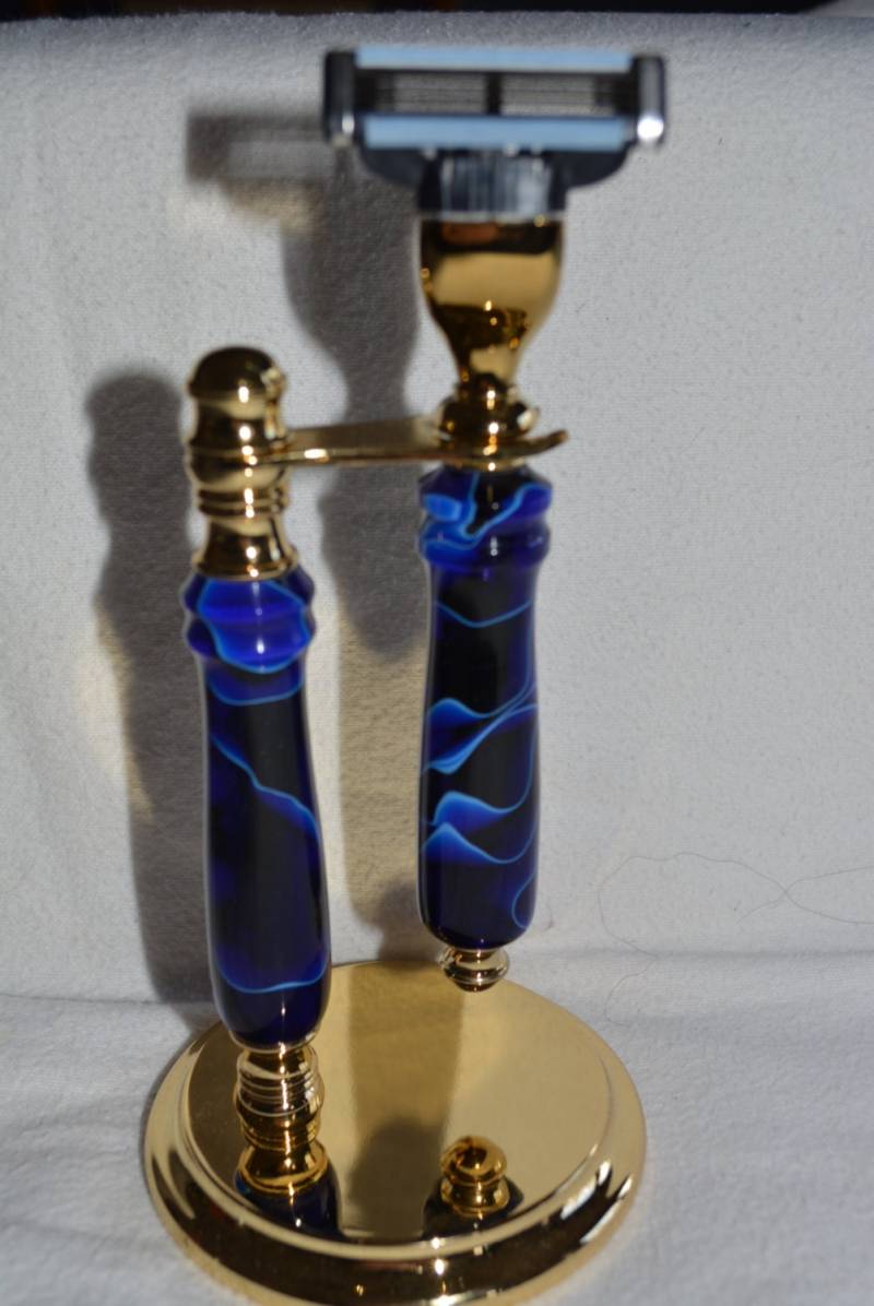 Schöne Handgemachte "Gefrorenes Wasser" 2 Stück Rasur Set Rasierer/Stand Mach3/Venus von Etsy - Knotsinyourhead
