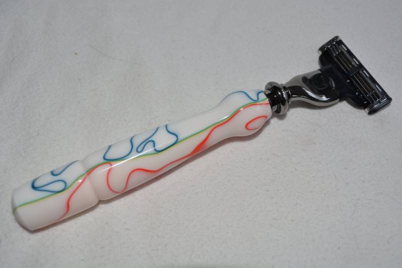 Schöne Handgemachte Limitierte Designer Razor "Salzwasser Taffy" von Etsy - Knotsinyourhead
