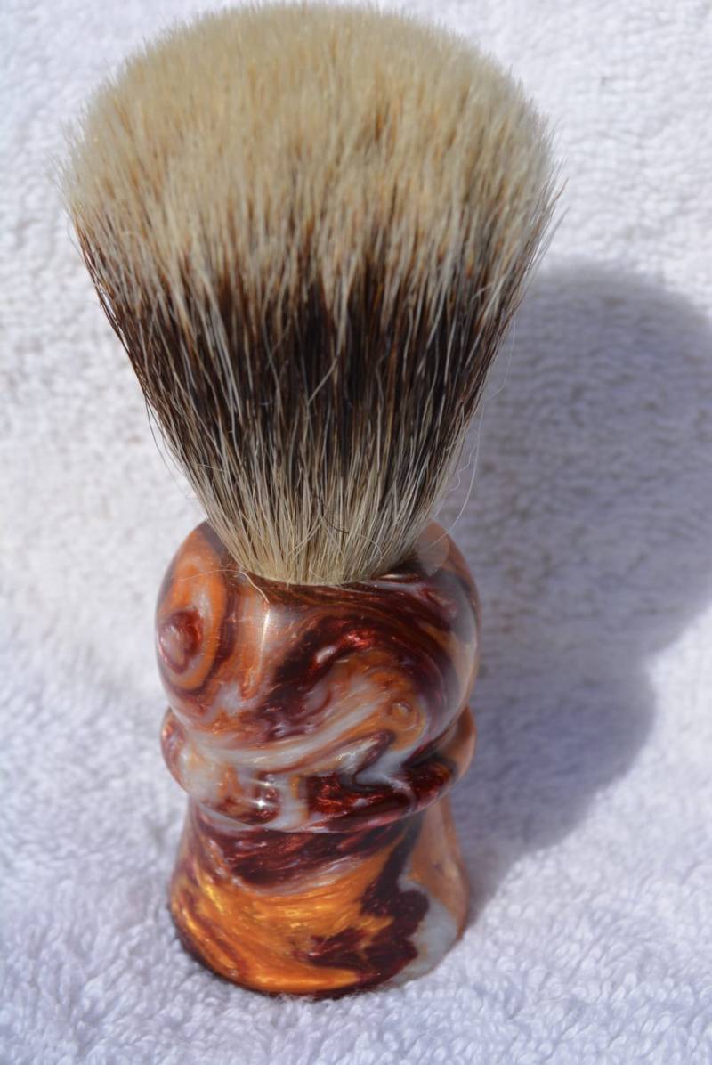 Toller Handgemachter Dachs Rasurpinsel Namens "Dragons Breath" von Etsy - Knotsinyourhead