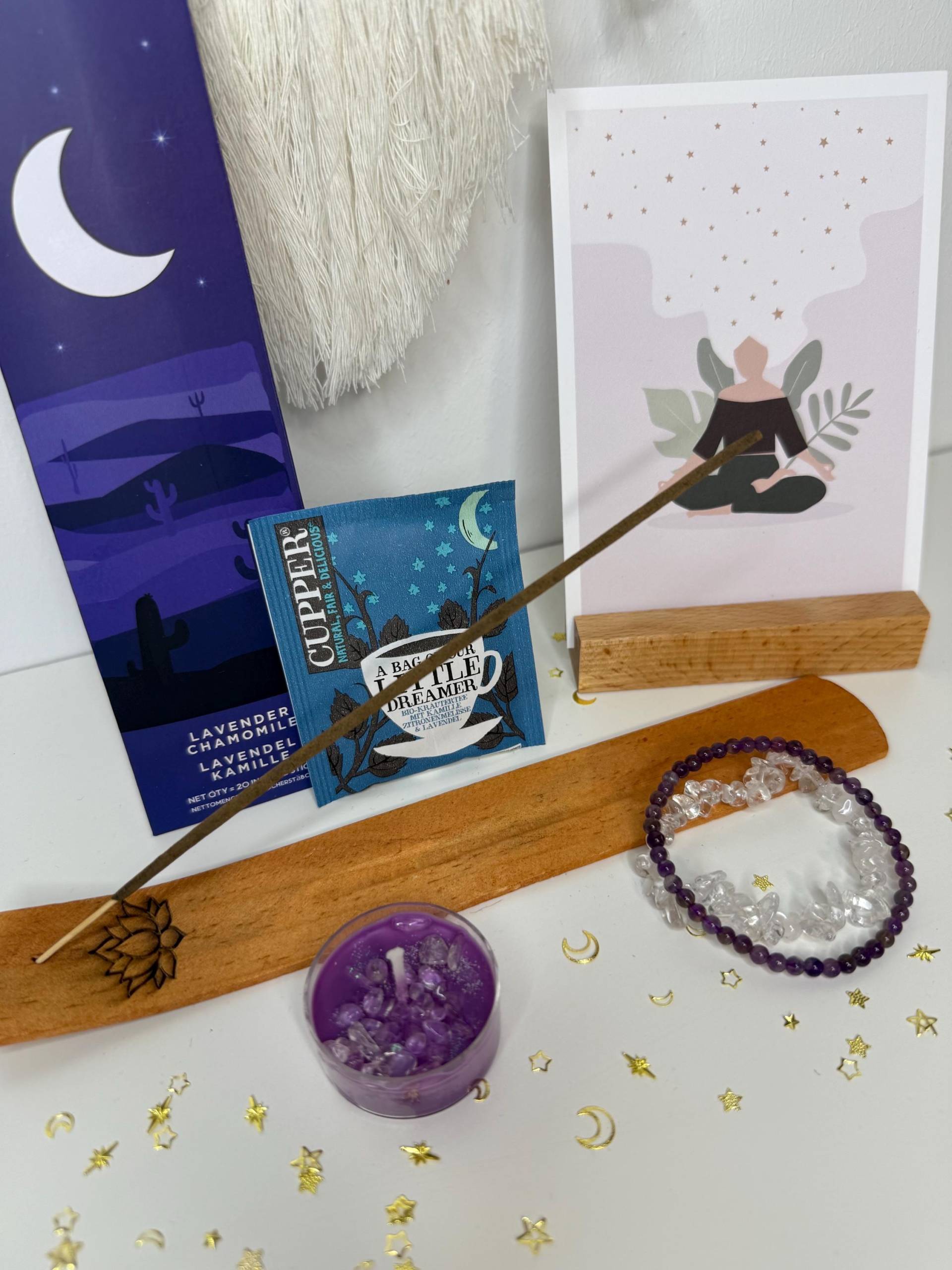 Besser Schlafen Box - Amethyst U. Bergkristall Armband, Tee Achtsamkeit | Geschenkset Für Ruhe, Entspannung & Guten Schlaf Ritual Set von Etsy - Koenighorst