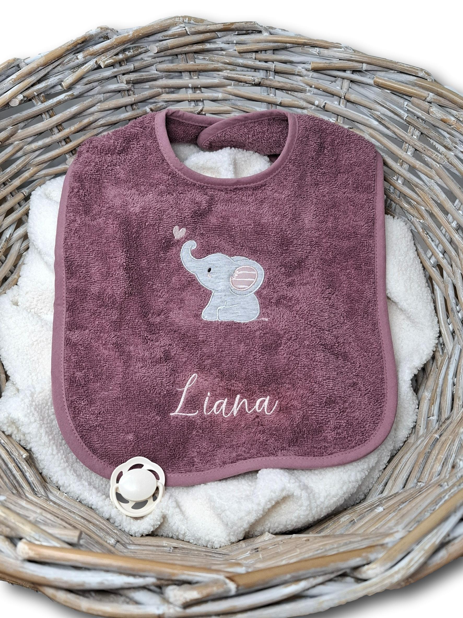 Lätzchen Mit Namen Personalisiert/Geschenk Zur Geburt Babygeschenk Babyparty Mädchen Geburtsgeschenk Baby Lätzchen Mit Namen Personalisiert/Geschenk Zur Geburt Babygeschenk Babyparty Mädchen Geburtsgeschenk Baby von Etsy - Koenigszwerge