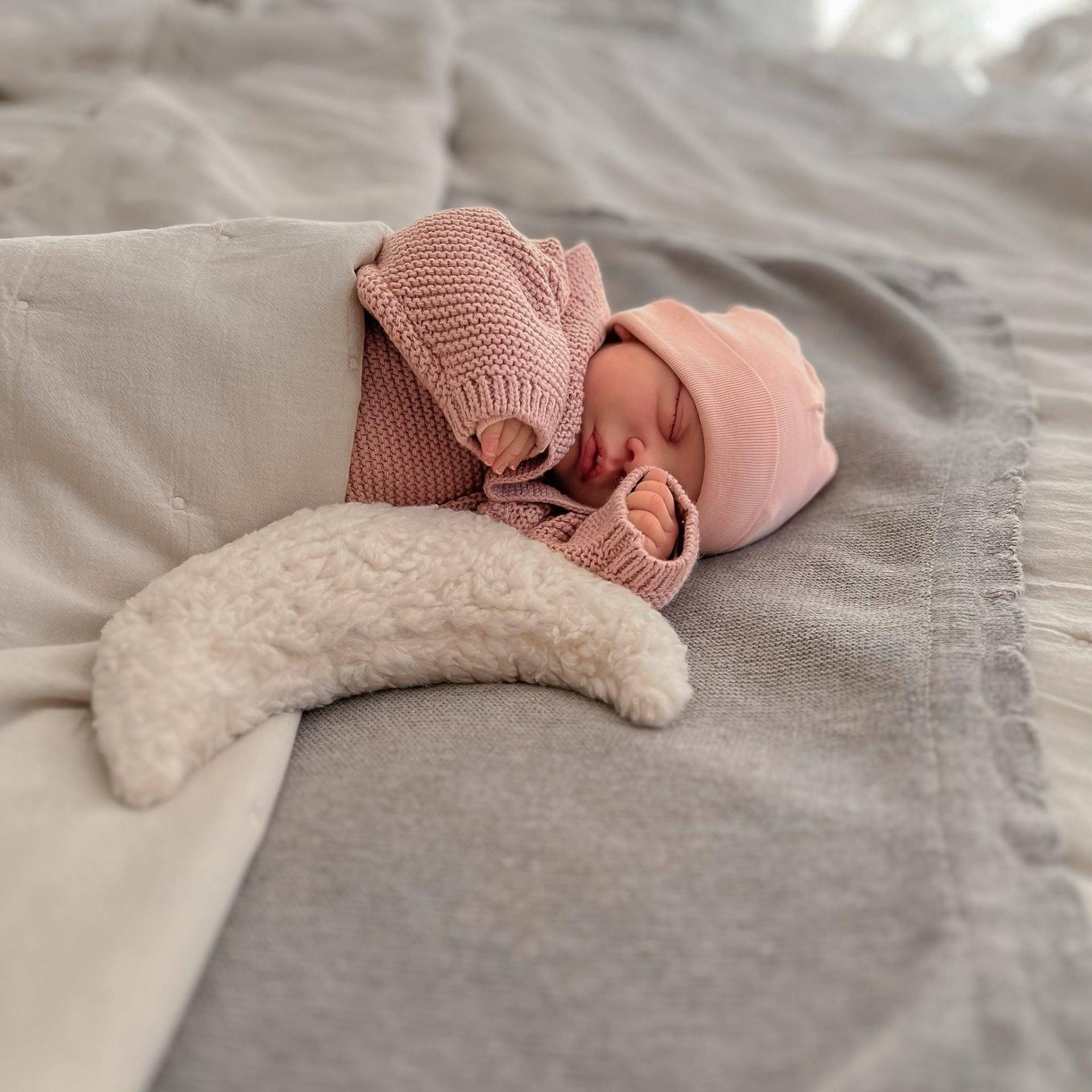 Traubenkernkissen Klein | Teddyplüsch Cremeweiß Mondform Traubenkernkissen Klein | Teddyplüsch Cremeweiß Mondform von Etsy - Kotenkram