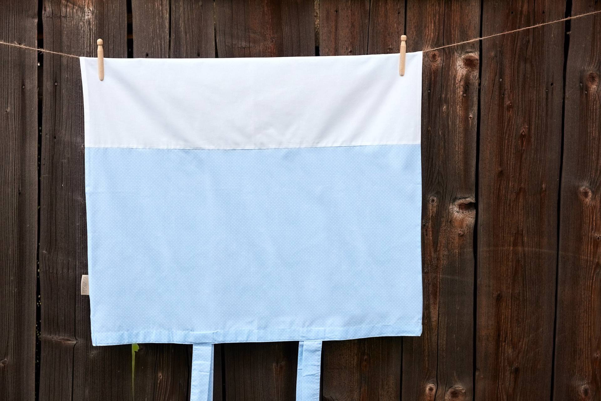 Kraftkids Bezug Für Wickeltischauflage Weiße Punkte Auf Hellblau von Etsy - KraftKidsShop