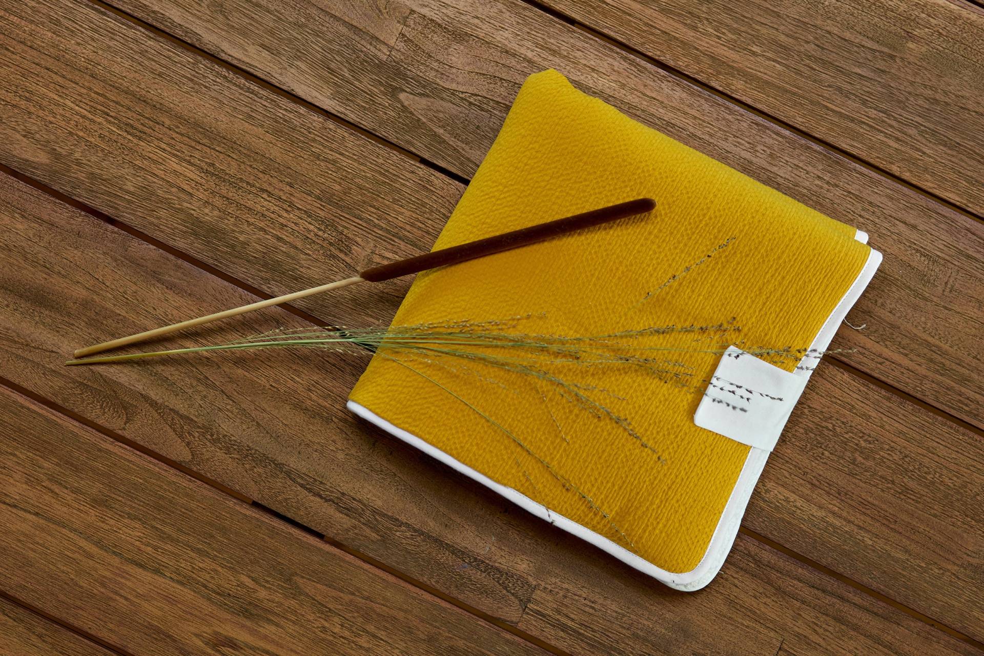 Kraftkids Reisewickelunterlage Doppelkrepp Gelb Mustard von Etsy - KraftKidsShop