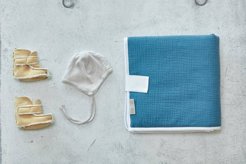 Kraftkids Reisewickelunterlage Musselin Blau von Etsy - KraftKidsShop