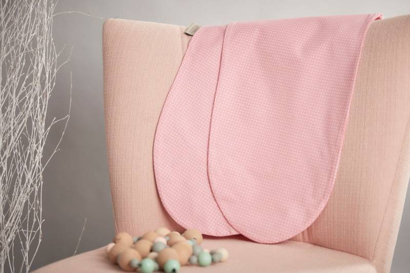 Kraftkids Stillkissenbezug Weiße Punkte Auf Koralrosa von Etsy - KraftKidsShop