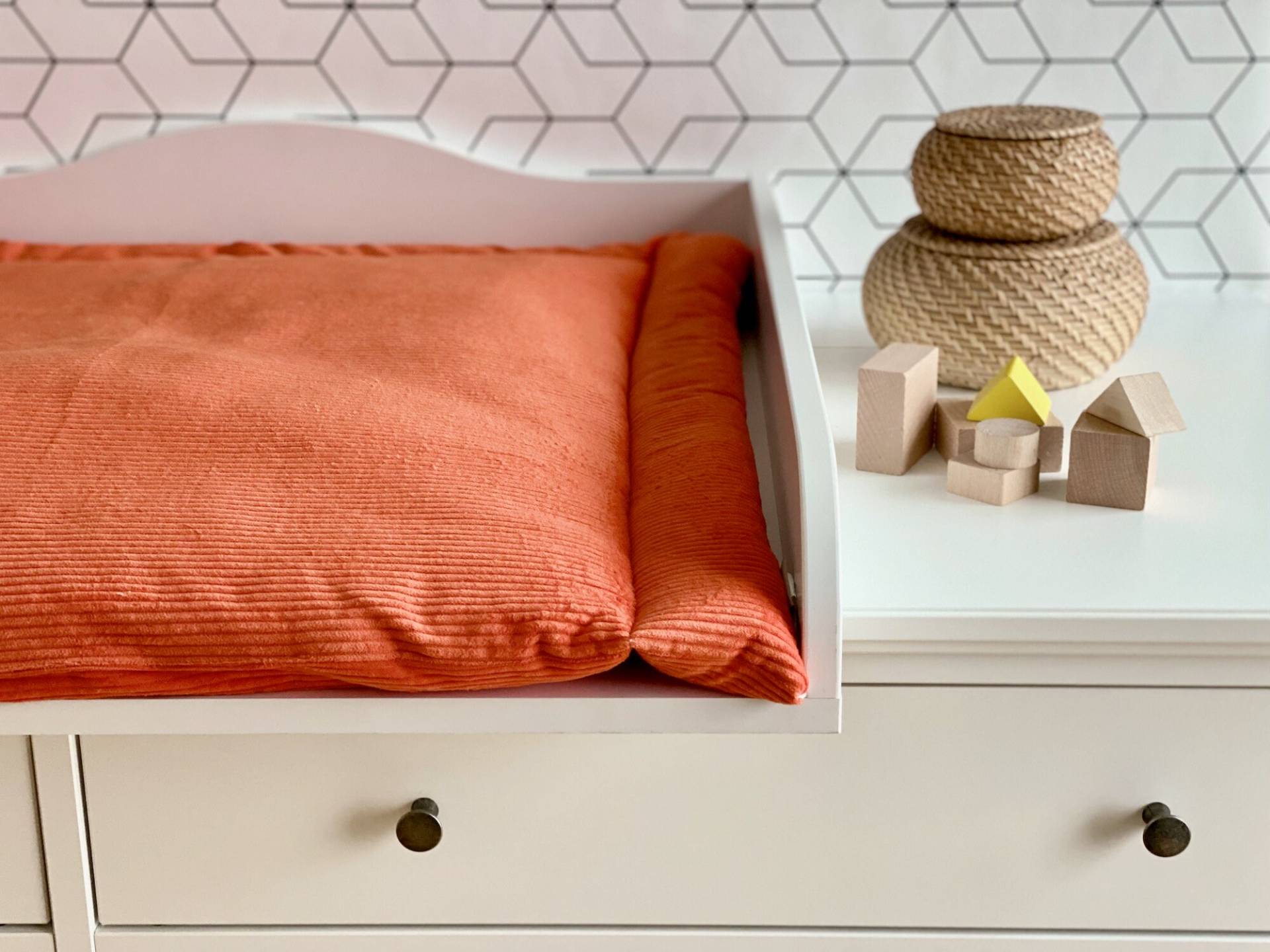 Kraftkids Wickelauflage Cord Breitcord Orange Reinorange 75x70 cm | Bxt, 60x70 78x78 85x75 | Bxt Kraftkids Wickelauflage Cord Breitcord Orange Reinorange 75x70 cm | Bxt, 60x70 78x78 85x75 | Bxt von Etsy - KraftKidsShop