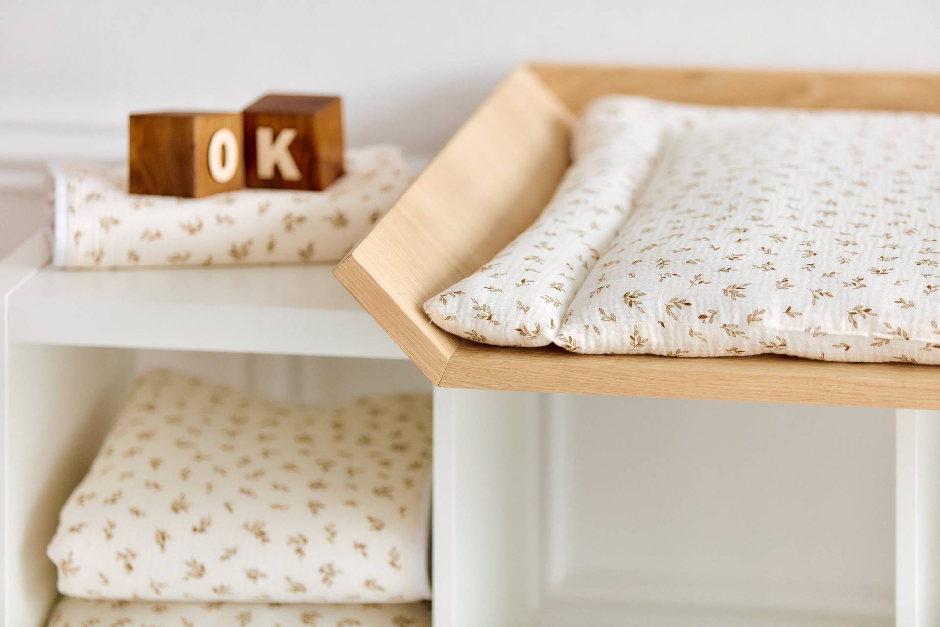 Kraftkids Wickelauflage Musselin Zweige Braun Kraftkids Wickelauflage Musselin Zweige Braun von Etsy - KraftKidsShop