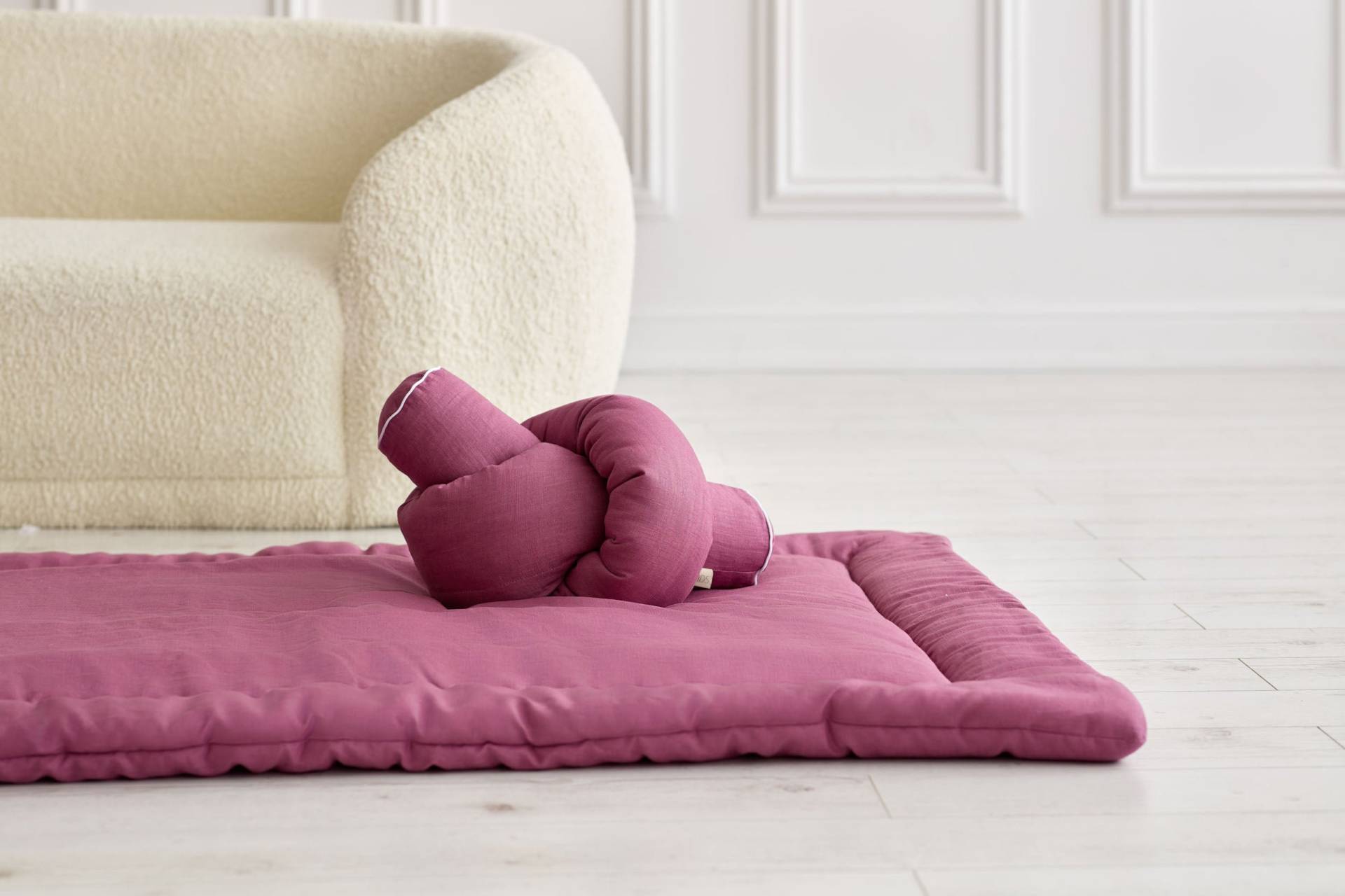 Kraftkids Wickeltischumrandung Leinen Magenta Dunkel von Etsy - KraftKidsShop