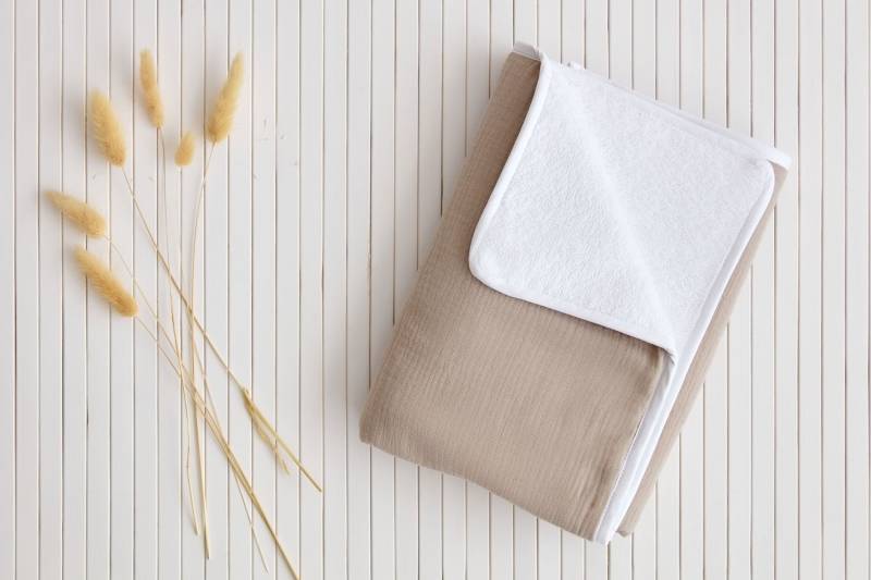Kraftkids Wickelunterlage Musselin Beige von Etsy - KraftKidsShop