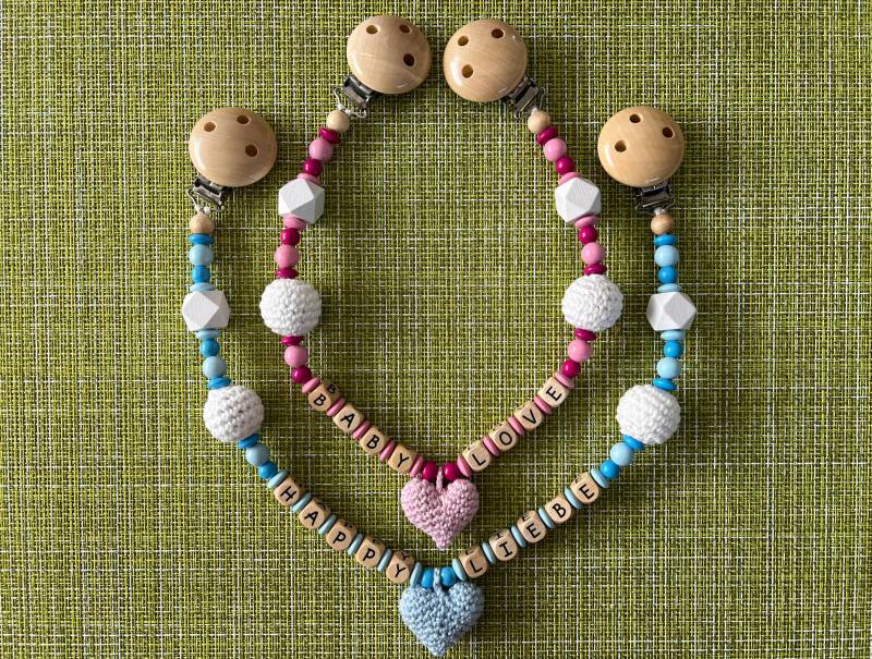 Kinderwagenkette Aus Holz Für Mädchen Oder Jungen | Rosa/Blau von Etsy - KreativHolzVF