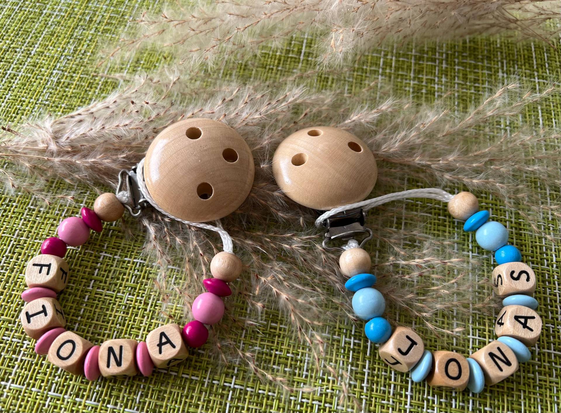 Personalisierte Schnullerkette Aus Holz von Etsy - KreativHolzReinf
