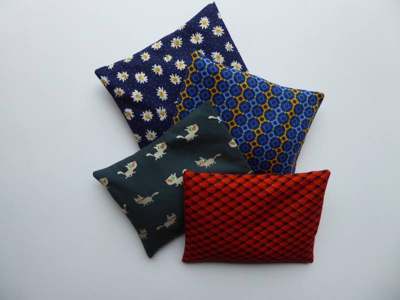 Kleines Traubenkernkissen Mit Waschbarem Bezug, Handgelenkkissen, Handballenkissen, Mauskissen, Körnerkissen, Wärmekissen, Kältekissen von Etsy - KreativesmitStoff