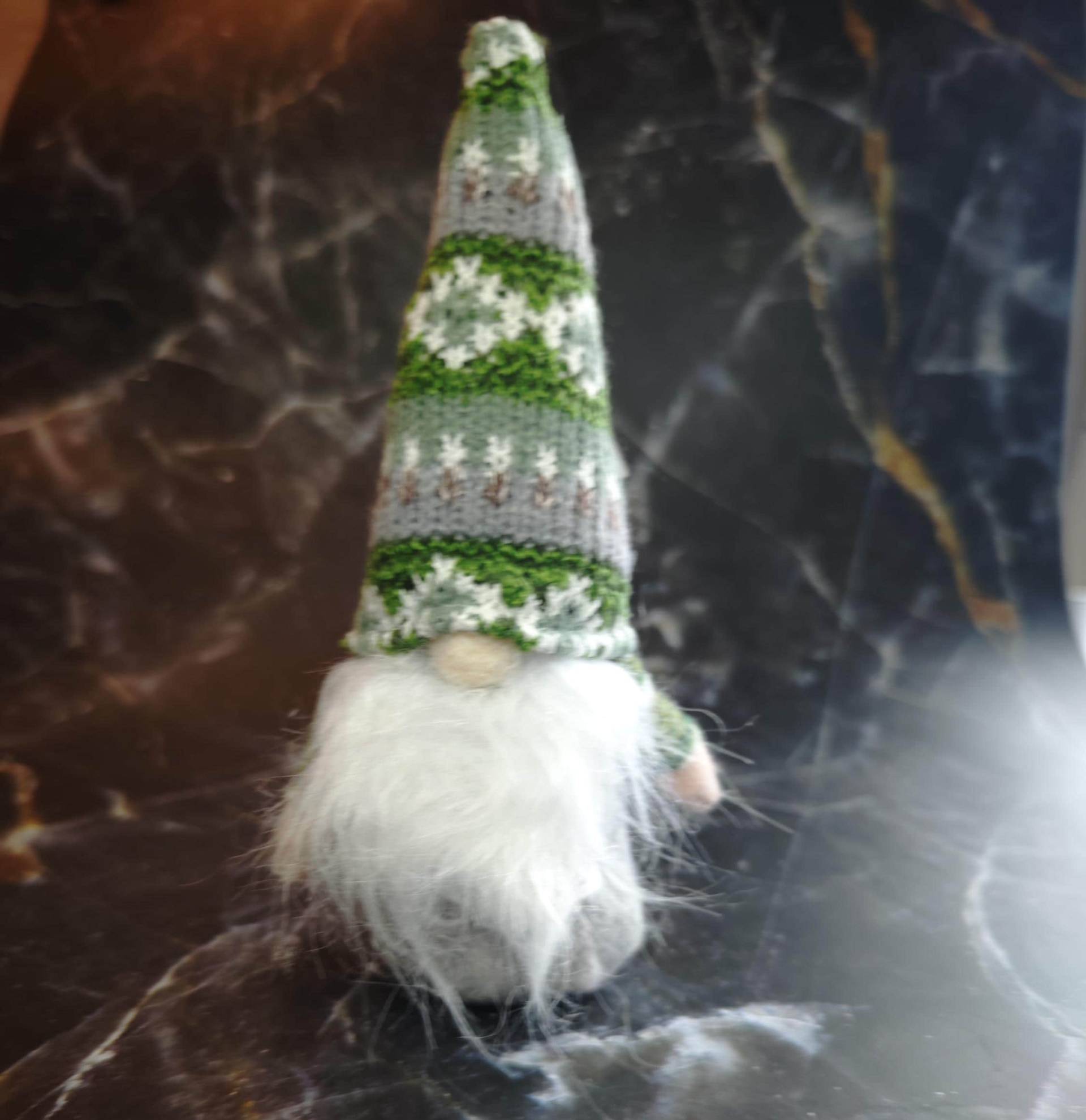 Wichtel Grün 22 cm Stehend Weihnachtsdeko Wichtel Grün 22 cm Stehend Weihnachtsdeko von Etsy - KreativstuebchenMS