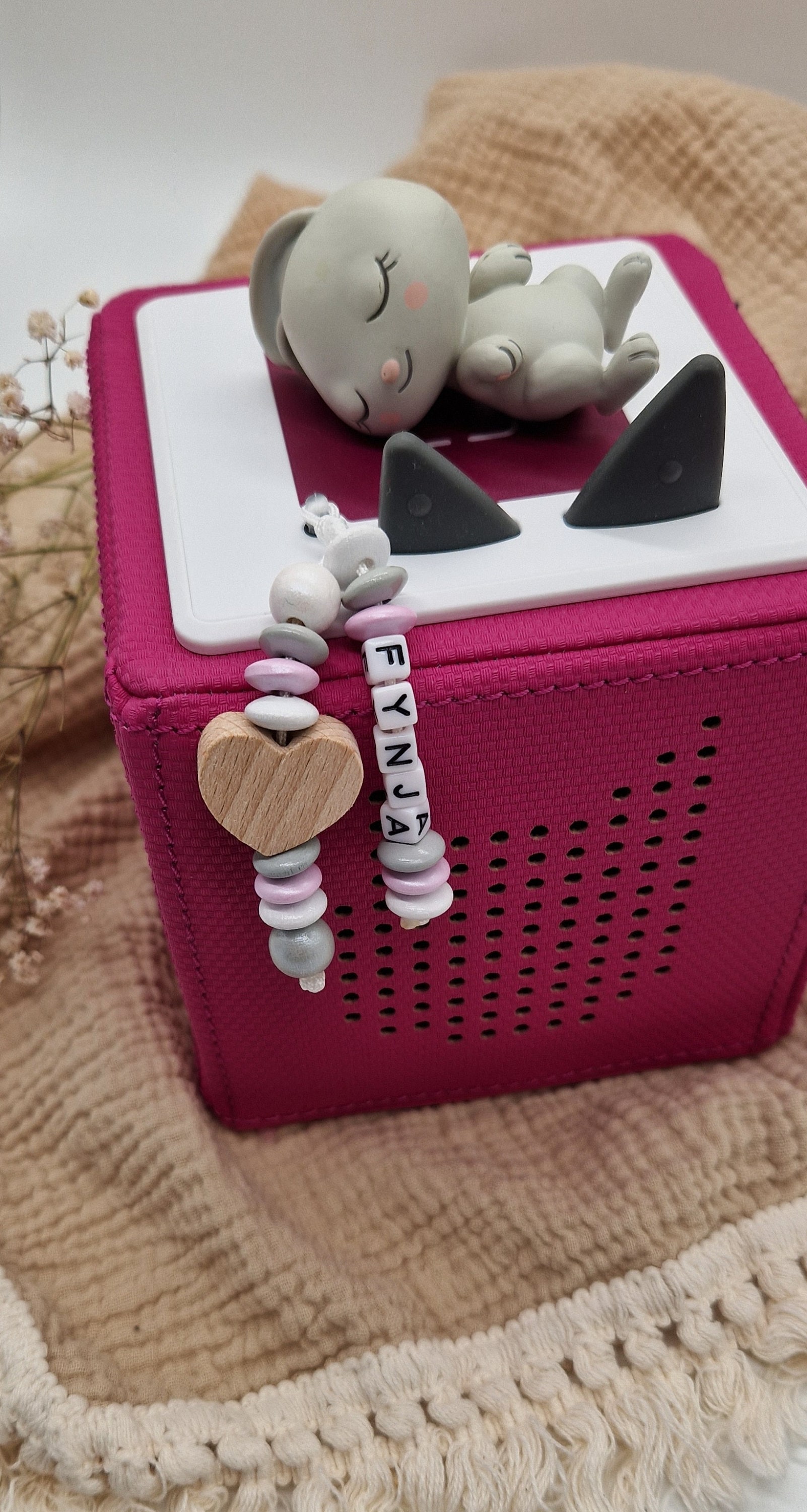 Toniebox Anhänger Mit Name, Personalisierte Anhänger, Audiostecker Personalisiert Toniebox Anhänger Mit Name, Personalisierte Anhänger, Audiostecker Personalisiert von Etsy - KristallKinderShop