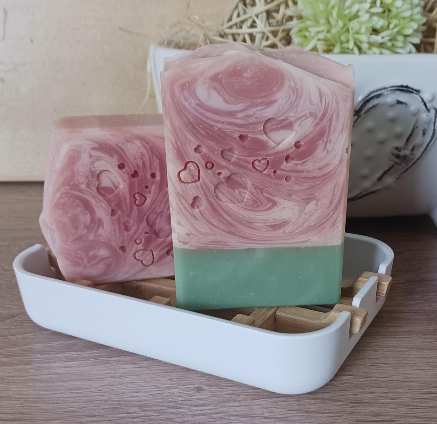 Erdberrie Seife, Handseife, Duschseife, Handgemacht, Palmölfrei Und Vegan, Feste Gastgeschenk Erdberrie Seife, Handseife, Duschseife, Handgemacht, Palmölfrei Und Vegan, Feste Gastgeschenk von Etsy - KristinsSeifentraum
