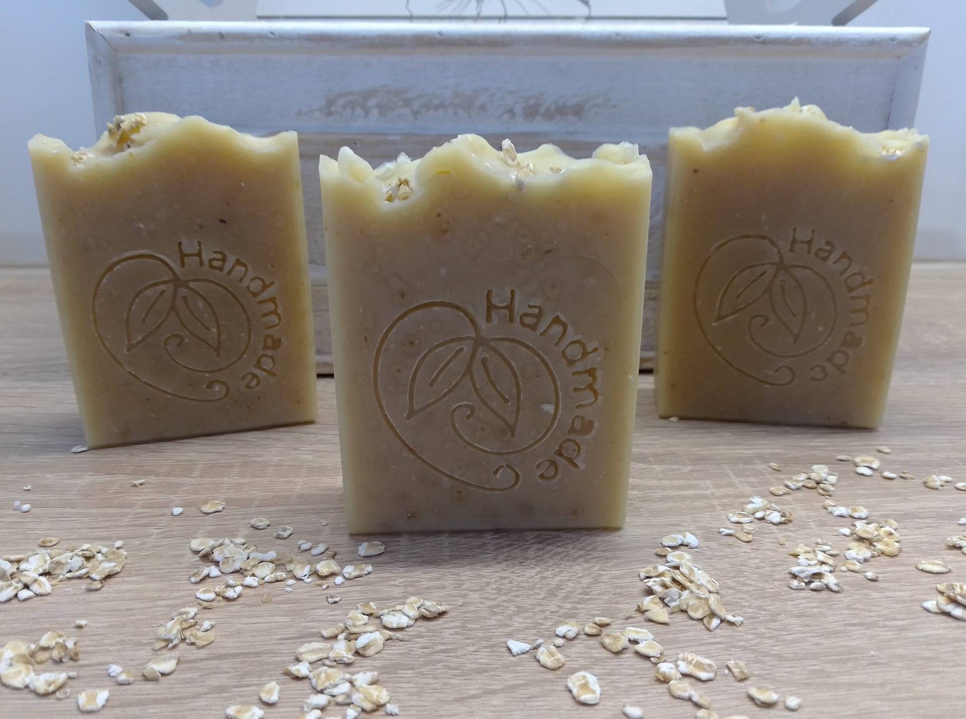 Seife Mit Hafermilch Und Ohne Duft "Puri" Hand Duschseife, Handgemacht, Palmölfrei Vegan, 100% Natürlich Für Empfindliche Haut Seife Mit Hafermilch Und Ohne Duft "Puri" Hand Duschseife, Handgemacht, Palmölfrei Vegan, 100% Natürlich Für Empfindliche Haut von Etsy - KristinsSeifentraum