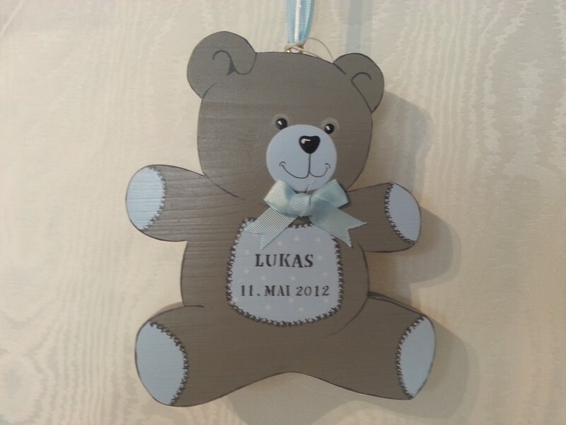 Holz-Teddybärchen "Personalisiert" von Etsy - KronenherzDesign