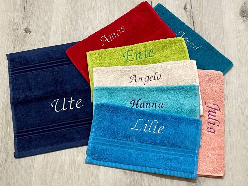 Seiftuch 30x30 cm Mit Namen Wunschnamen Mehrere Farben Waschlappen Waschhandschuh Handtuch von Etsy - KruemelsAtelier