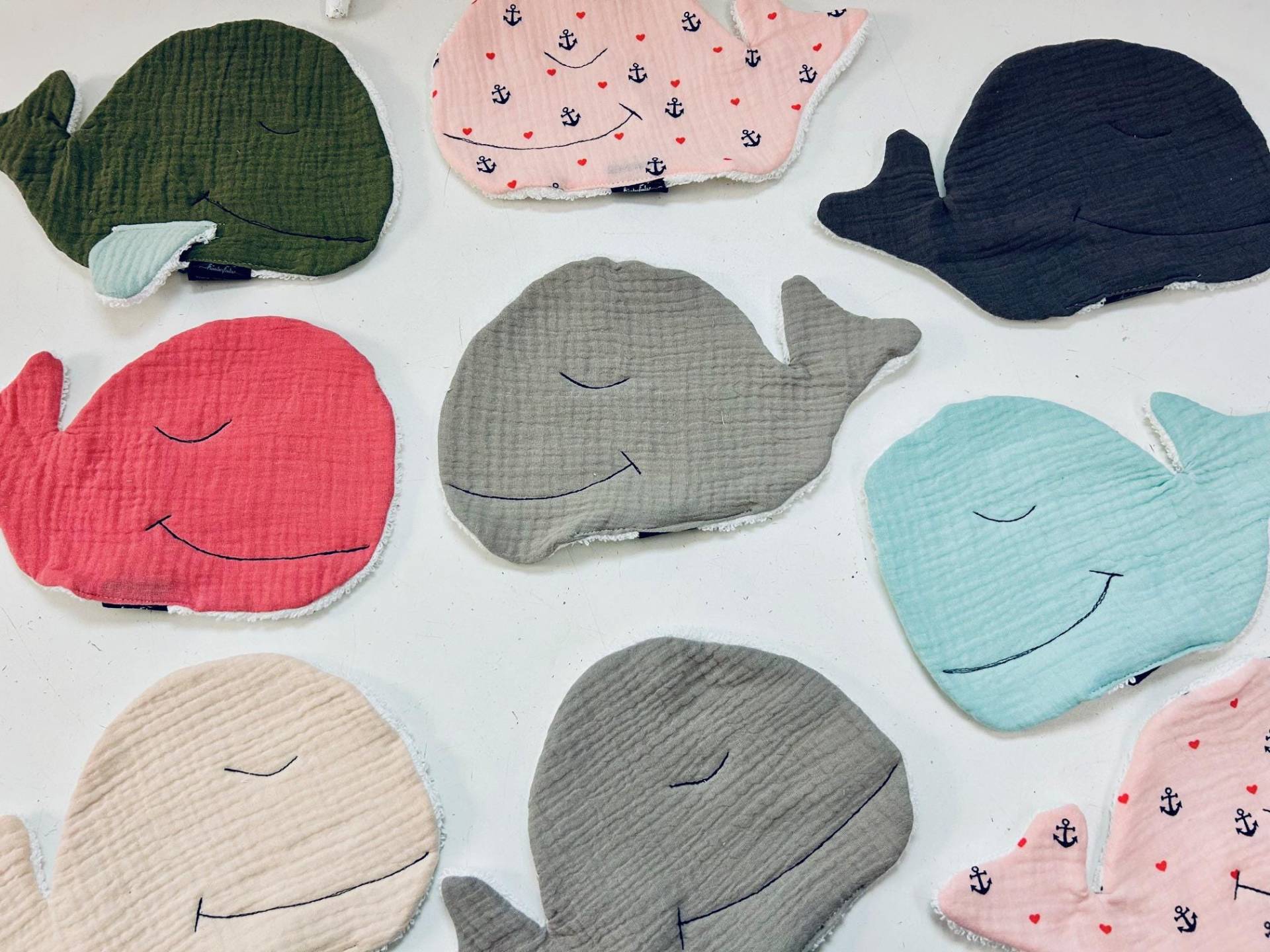 Musselin Waschlappen Für Babys Und Kinder in Wal-Form | Kuschelweiches Baumwollfrottee & Auch Eine Süße Kreative Geschenkidee Musselin Waschlappen Für Babys Und Kinder in Wal-Form | Kuschelweiches Baumwollfrottee & Auch Eine Süße Kreative Geschenkidee von Etsy - KuestenfieberDesign