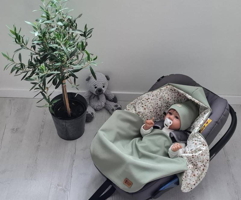 Kuschelige Einschlagdecke Aus Wetterbeständigem Softshell - Komfort Für Dein Baby Perfekt Die Kühle Jahreszeit Kuschelige Einschlagdecke Aus Wetterbeständigem Softshell - Komfort Für Dein Baby Perfekt Die Kühle Jahreszeit von Etsy - Kuestenjuwel