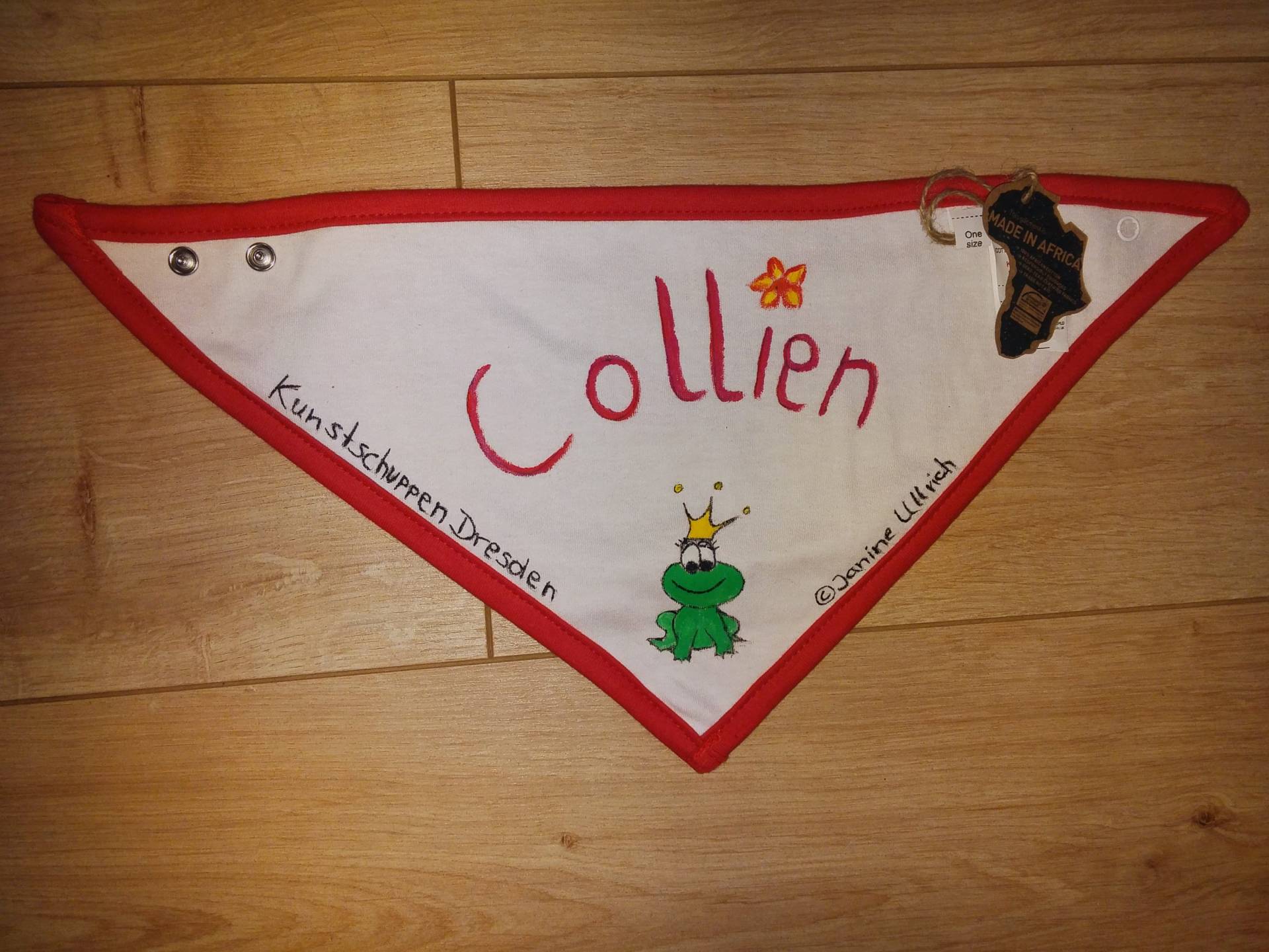 Halstuch - Froschkönig Handgemalte Motive Onesize Verschiedene Farben Individualisierbar Unikat Für Jungs & Mädels Bandana Bib Halstuch - Froschkönig Handgemalte Motive Onesize Verschiedene Farben Individualisierbar Unikat Für Jungs & Mädels Bandana Bib von Etsy - Kunstschuppen