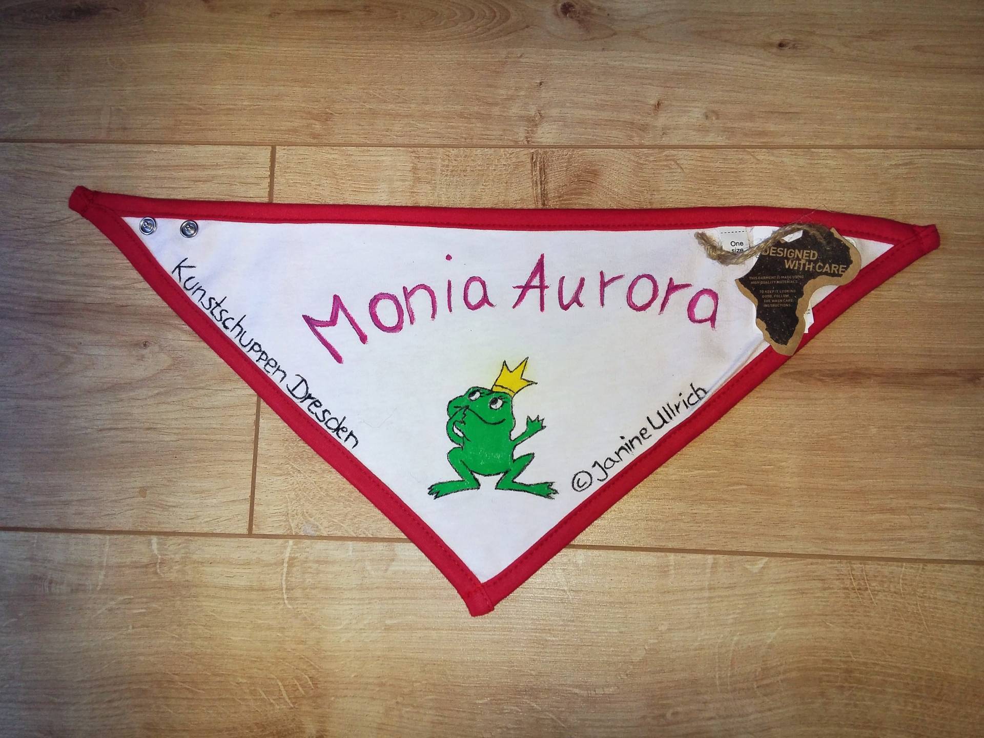 Halstuch - Froschkönig Handgemalte Motive Onesize Verschiedene Farben Individualisierbar Unikat Für Jungs & Mädels Bandana Bib Halstuch - Froschkönig Handgemalte Motive Onesize Verschiedene Farben Individualisierbar Unikat Für Jungs & Mädels Bandana Bib von Etsy - Kunstschuppen
