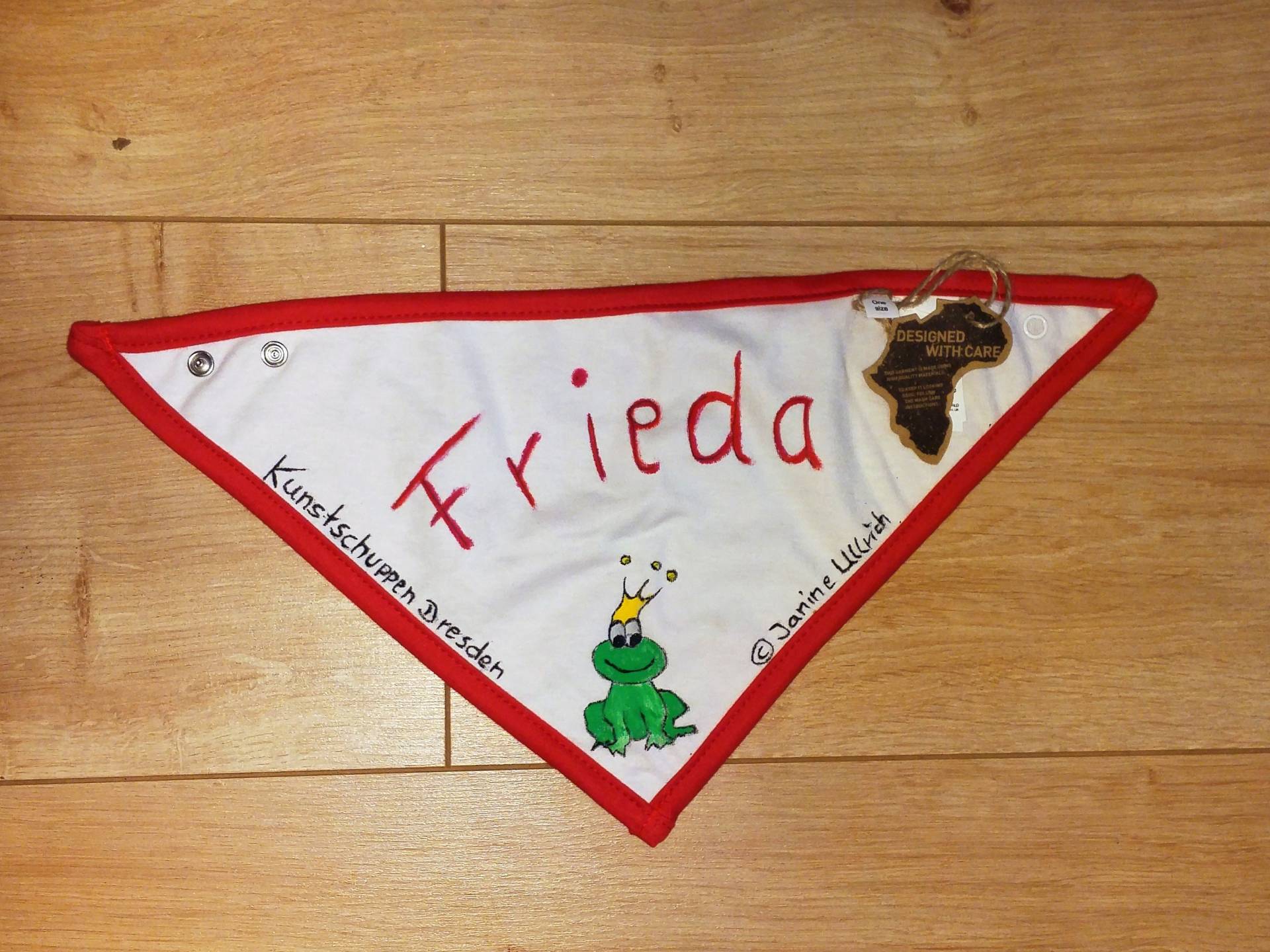 Halstuch - Froschkönig Handgemalte Motive Onesize Verschiedene Farben Individualisierbar Unikat Für Jungs & Mädels Bandana Bib Halstuch - Froschkönig Handgemalte Motive Onesize Verschiedene Farben Individualisierbar Unikat Für Jungs & Mädels Bandana Bib von Etsy - Kunstschuppen