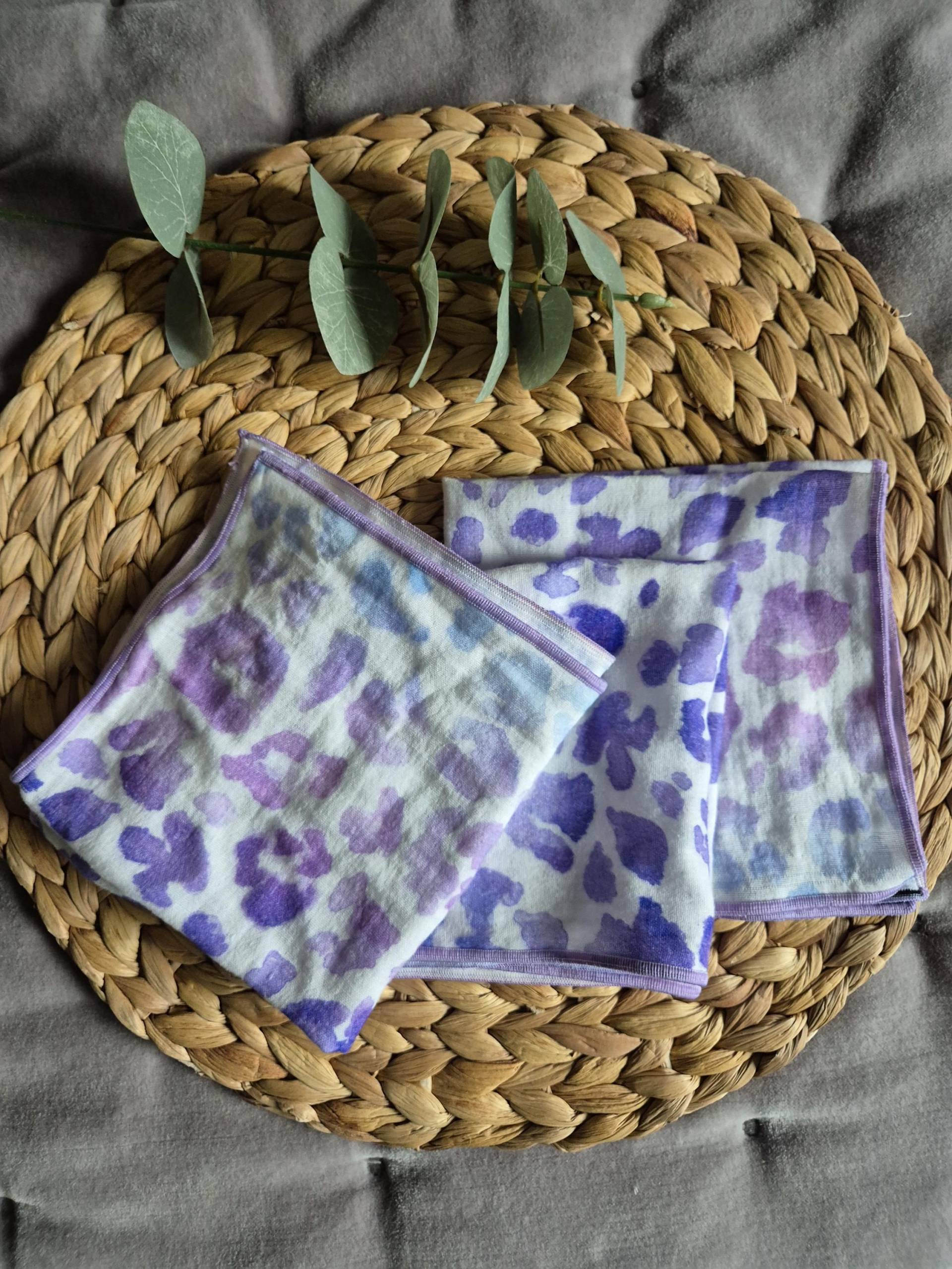 Handkerchief Tissue Leo Fabric Soft Washable Stylish Ecofriendly Sustainable Reusable Musselin Set Of 4/Ecological Handkerchief Tissue Leo Fabric Soft Washable Stylish Ecofriendly Sustainable Reusable Musselin Set Of 4/Ecological von Etsy - Kuschelschals