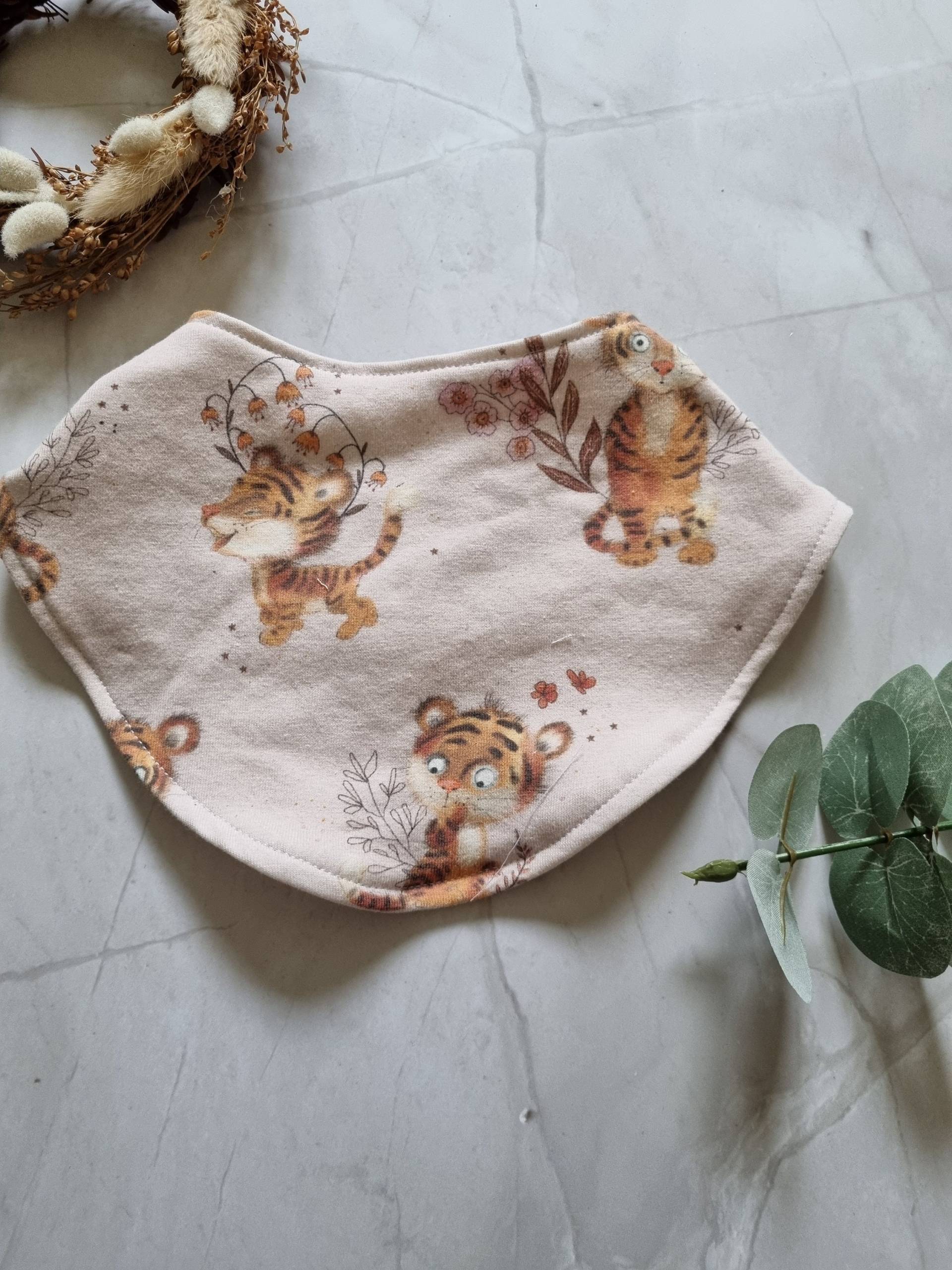 Organic Cotton Baby Scarf Jersey Bandana | Gender-Neutral Soft & Washable Newborn Ideal Gift Organic Cotton Baby Scarf Jersey Bandana | Gender-Neutral Soft & Washable Newborn Ideal Gift von Etsy - Kuschelschals