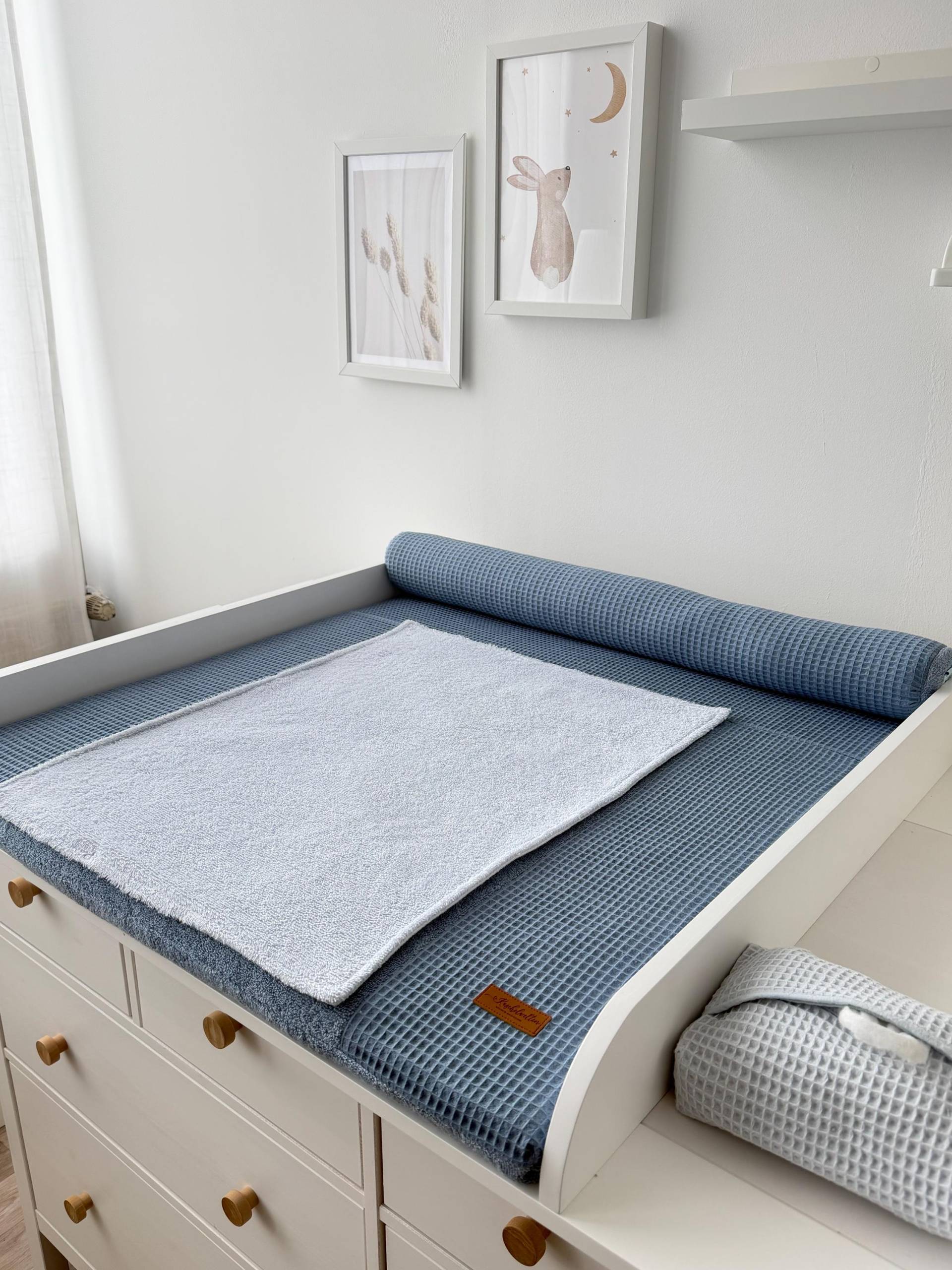 Wickelauflage Mit Wasserdichter Matratze Und Abnehmbaren Bezug Taubenblau/Hellblau Wickelauflage Mit Wasserdichter Matratze Und Abnehmbaren Bezug Taubenblau/Hellblau von Etsy - Kuschelwelten