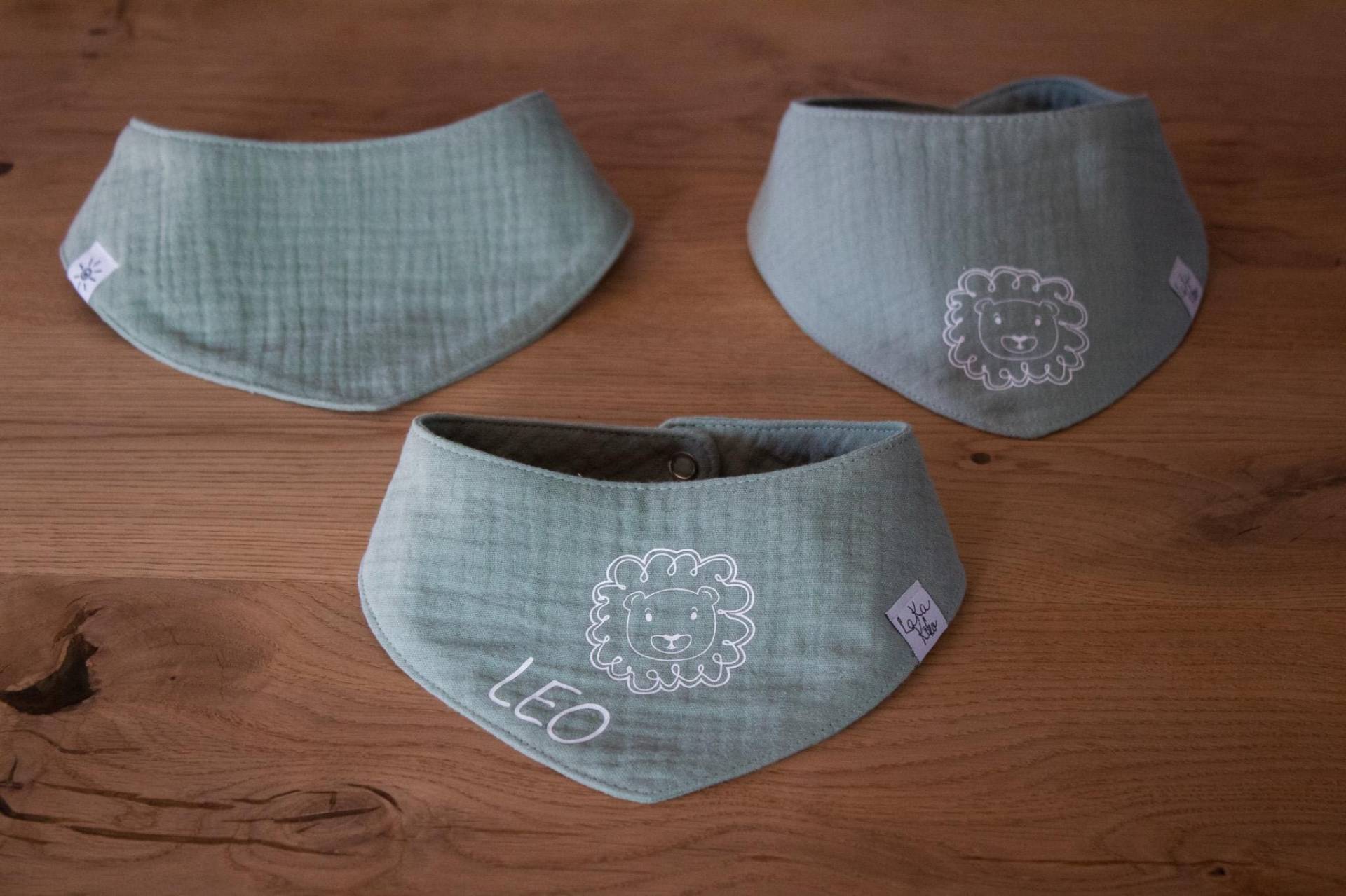 Baby Spucktuch Aus Musselin Personalisierbar - Salbei Baby Spucktuch Aus Musselin Personalisierbar - Salbei von Etsy - LAKAKIKO
