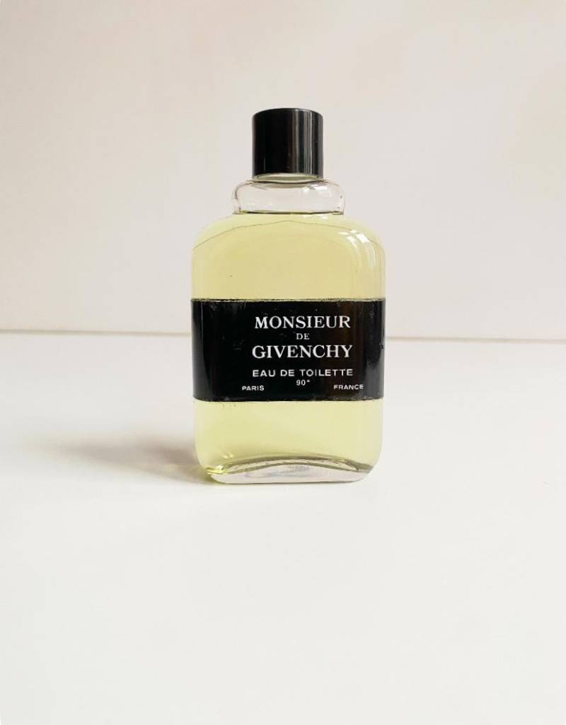 Vintage Monsieur De Givenchy, Eau Toilette 90, Paris France, 60Ml Vintage Monsieur De Givenchy, Eau Toilette 90, Paris France, 60Ml von Etsy - LASTWALLFLOWER