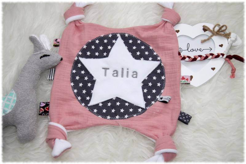 Schmusetuch Personalisiert Knistertuch Musselin Babyausstattung Neugeboren Baby Geschenk Spucktuch Laviosar von Etsy - LAVIOSAR