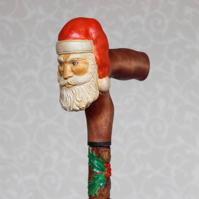 Gehstock Mit Weihnachtsmann Handgeschnitzter Griff Und Schaft Nach Maß Handgeschnitzte Aus Der Ukraine Gehstöcke von Etsy - LEMWoodDesign