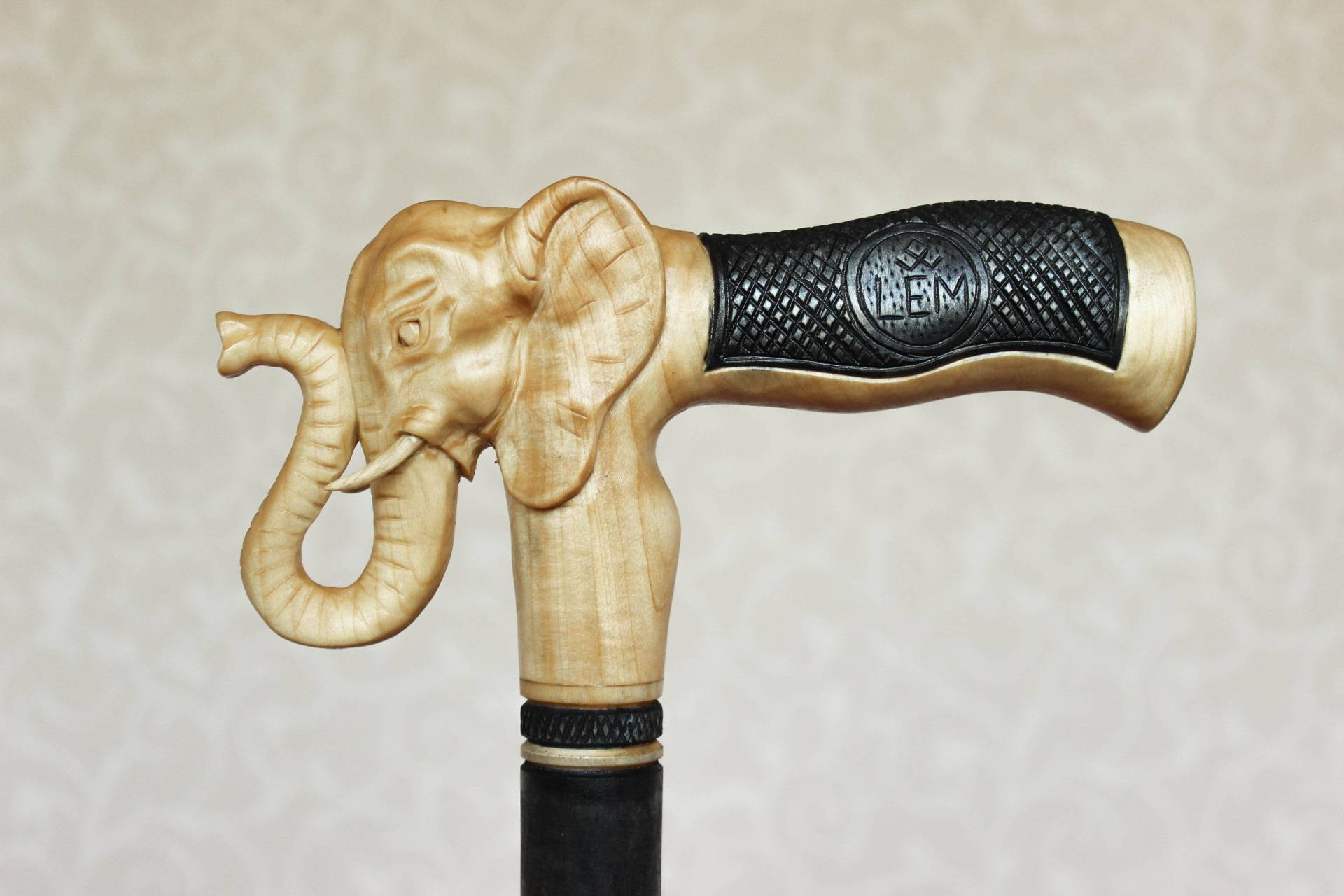 Hand Geschnitzter Elefant Gehstock Handgemachter Gehstock von Etsy - LEMWoodDesign