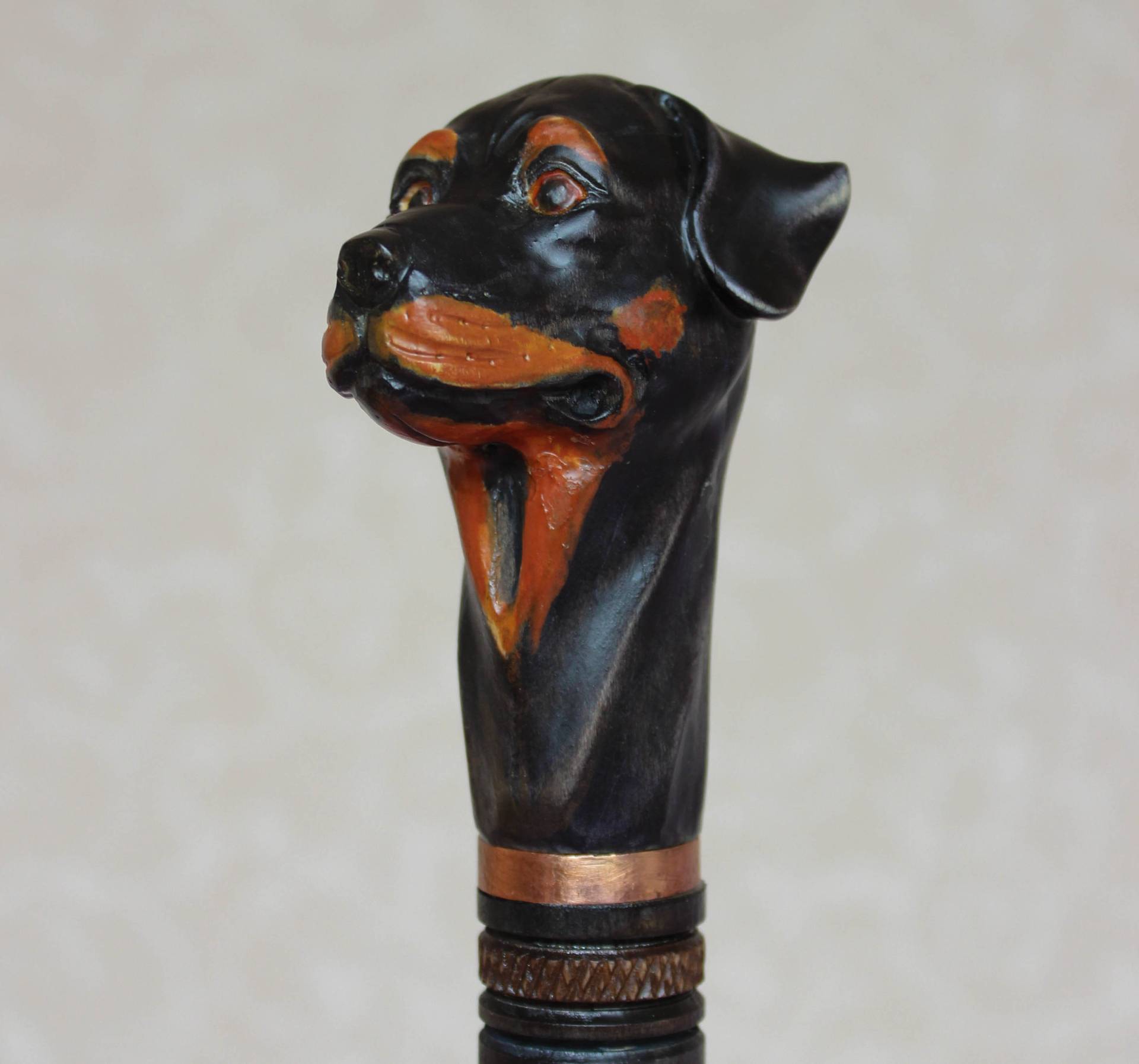 Handgeschnitzte Rottweiler Gehstock Hölzerner Hundegriff Wanderstock von Etsy - LEMWoodDesign