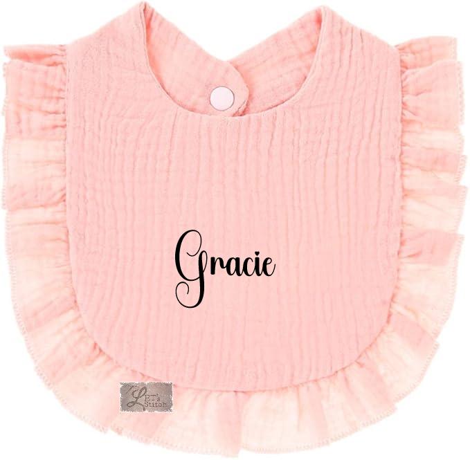 Gerüschtes Baby Lätzchen - Personalisierung Verfügbar von Etsy - LETsStitchEmbroidery